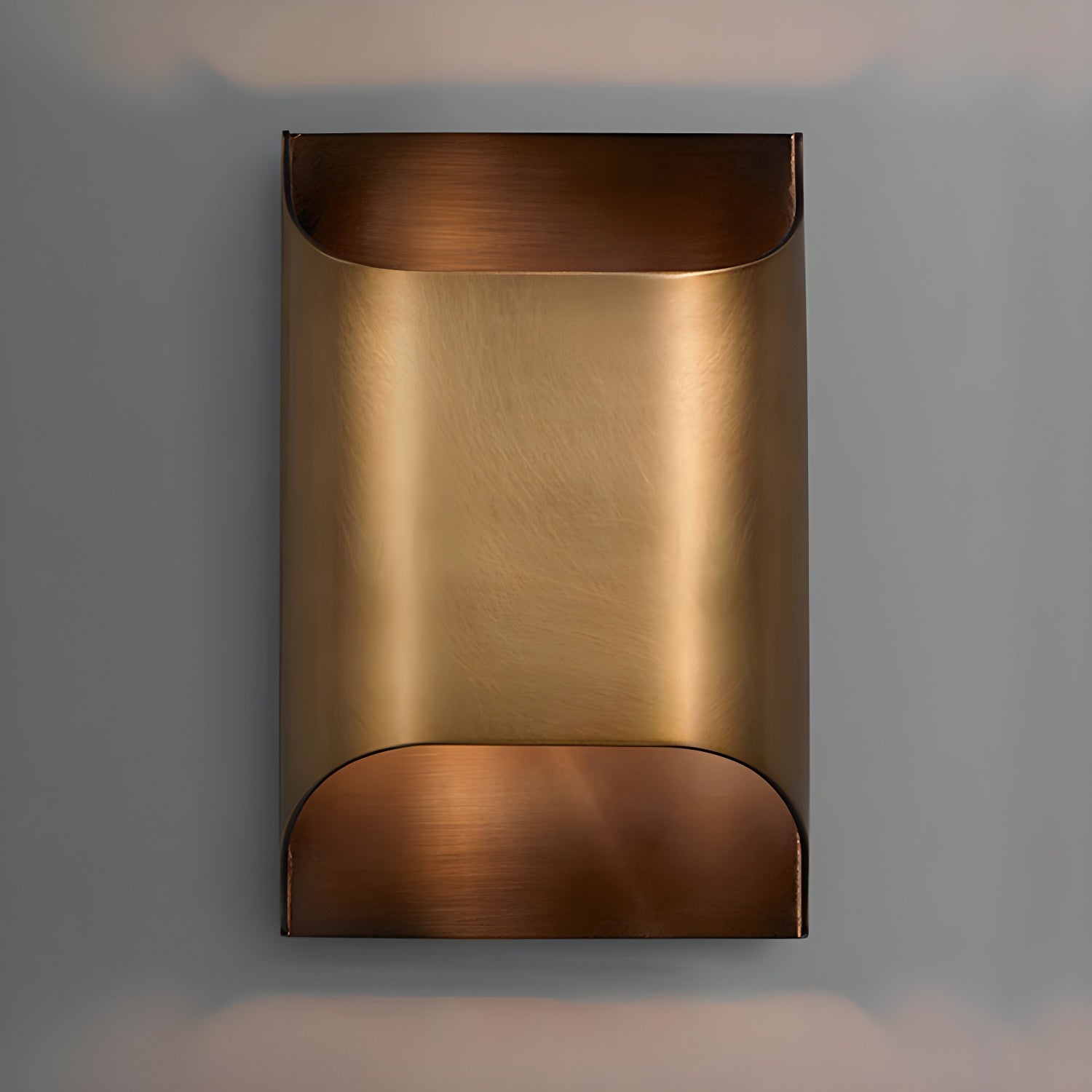 Leclerc Brass Wall Lamp - Blowlighting