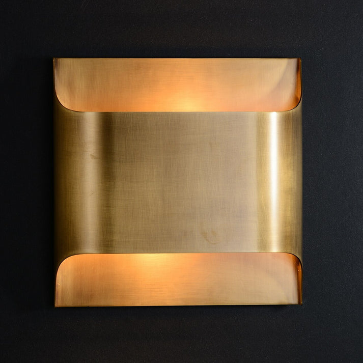 Leclerc Brass Wall Lamp - Blowlighting
