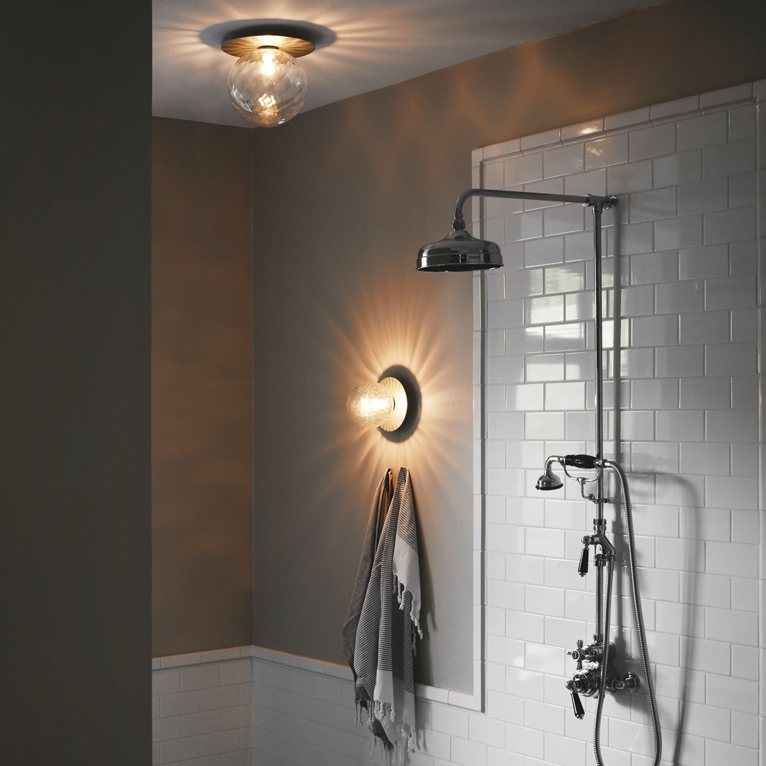 Lunara Wall Lamp - Blowlighting