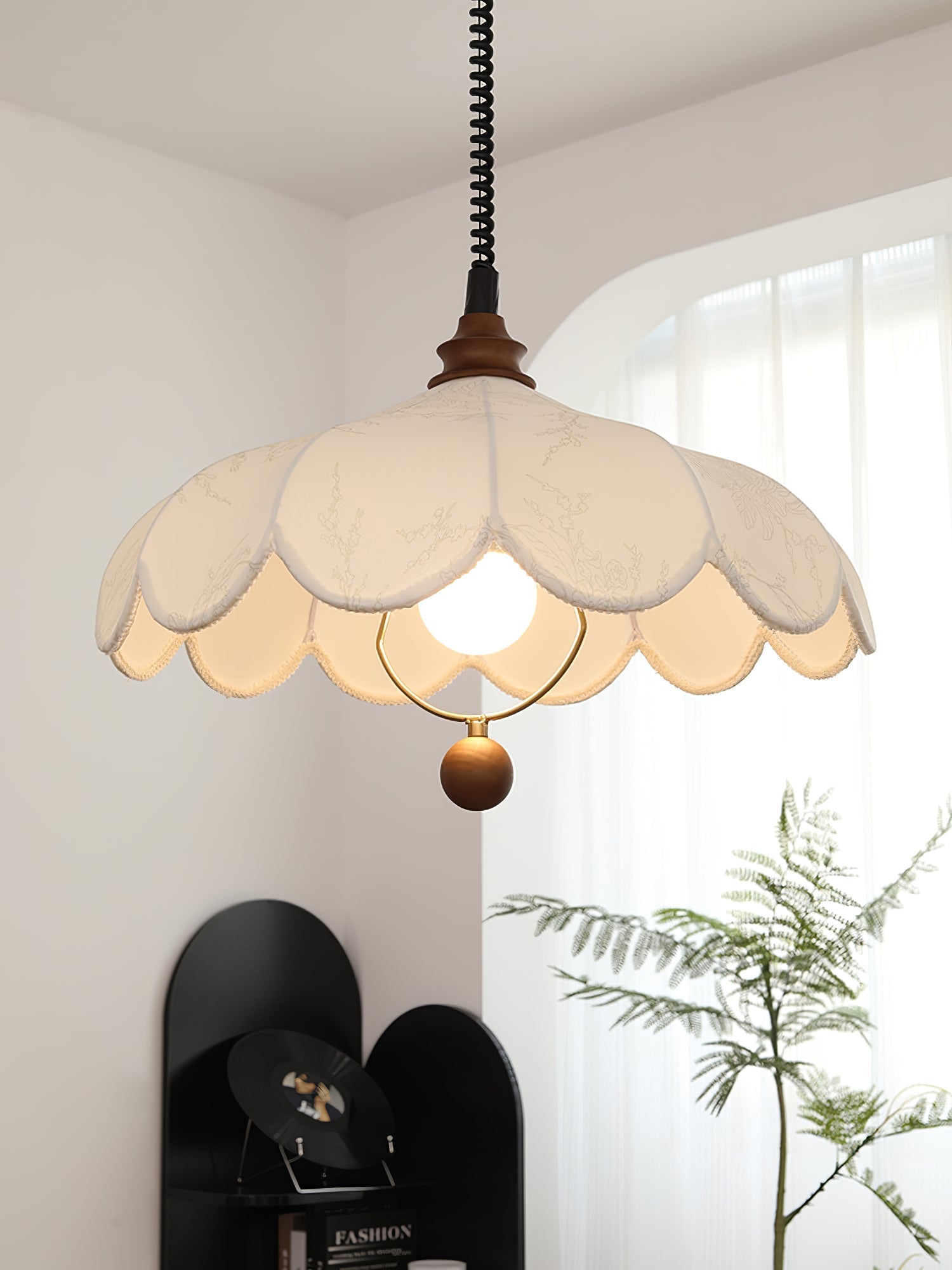 Lily Fabric Pendant Lamp - Blowlighting