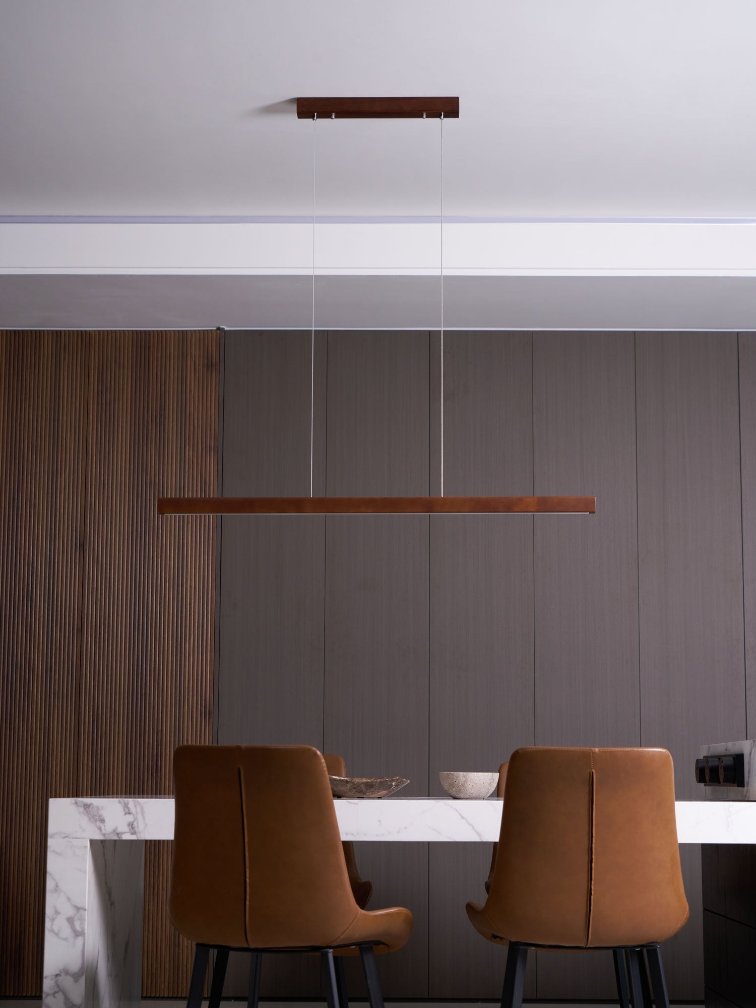 Linear Wooden Pendant Light - Blowlighting