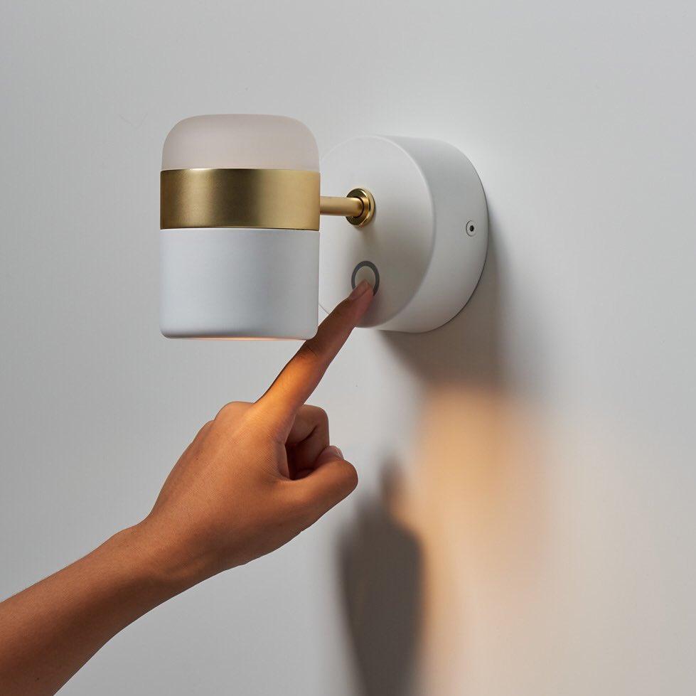 Adjustable Glass Wall Lamp - Blowlighting