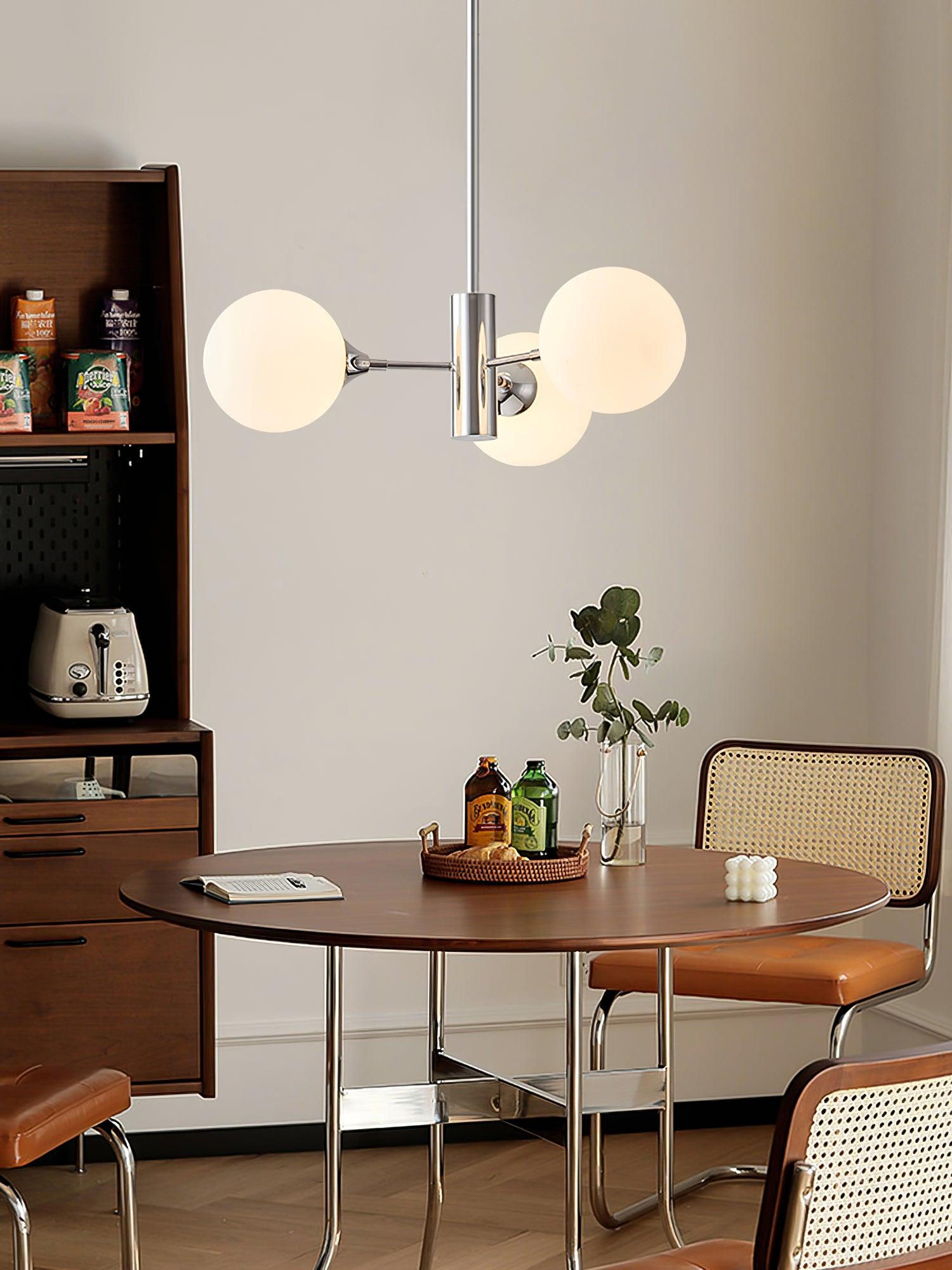 Lola Chandelier - Blowlighting