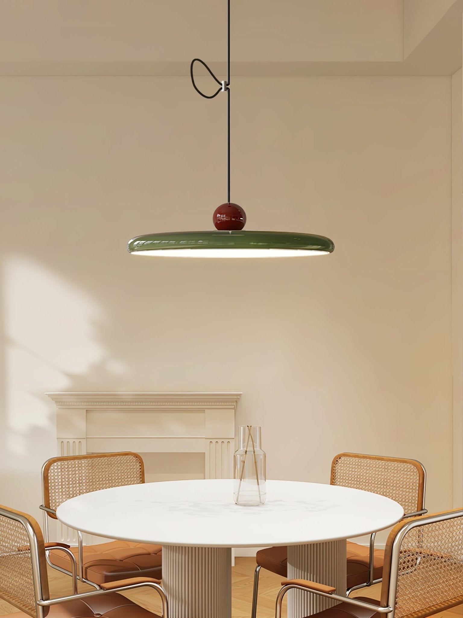 Lola Swing Pendant Lamp - Blowlighting