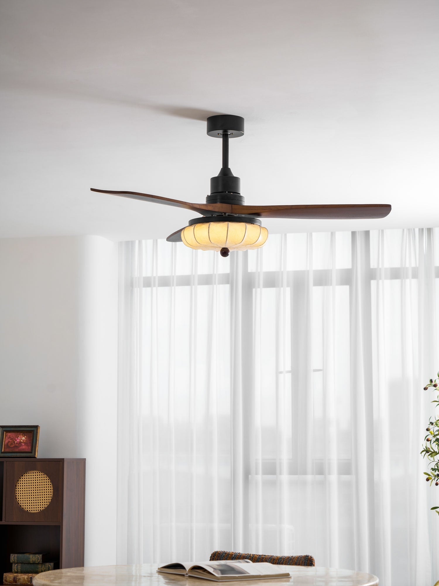 Ventilatore da Soffitto con Luce Jasper Bloom, scatto lifestyle