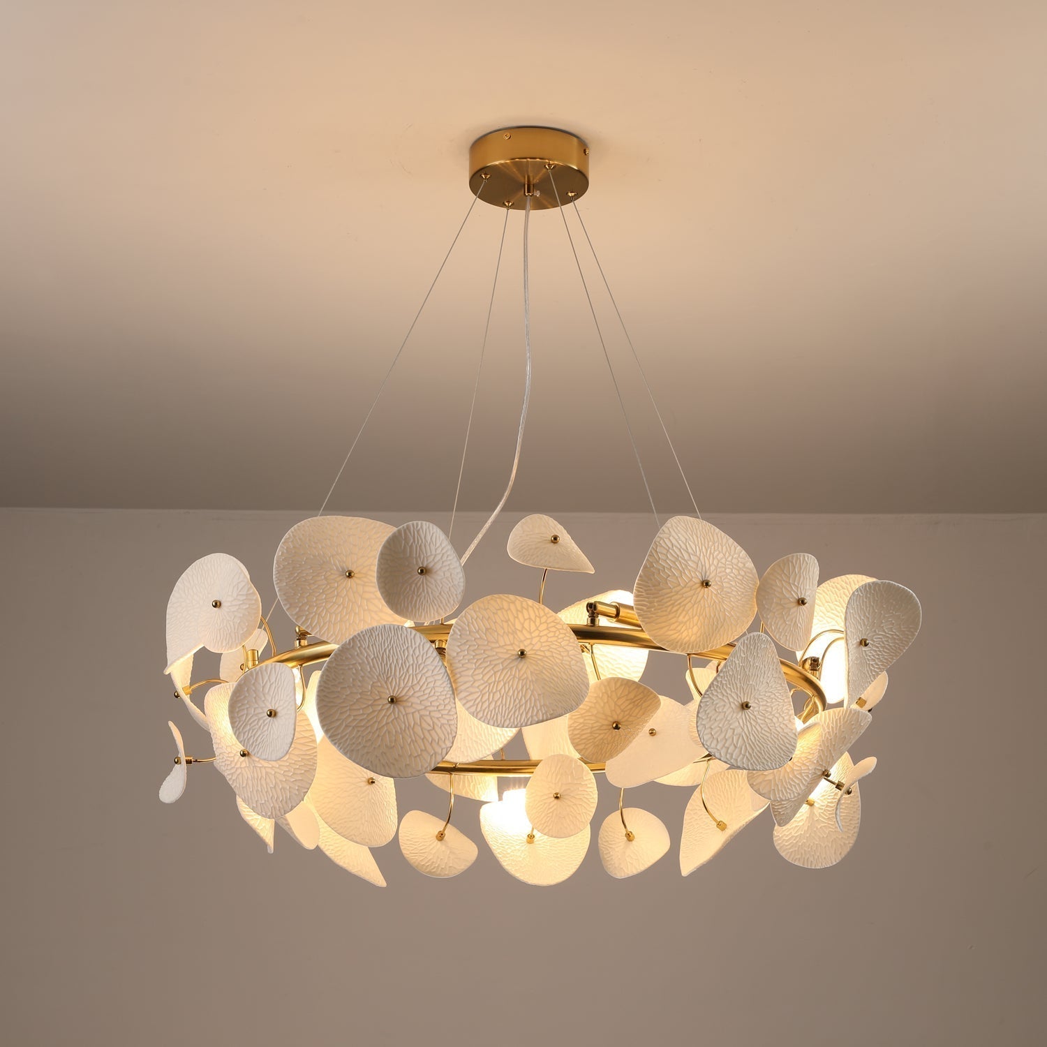 Virinira Modern Elegance Petal Metal Ceramic Chandelier - Blowlighting