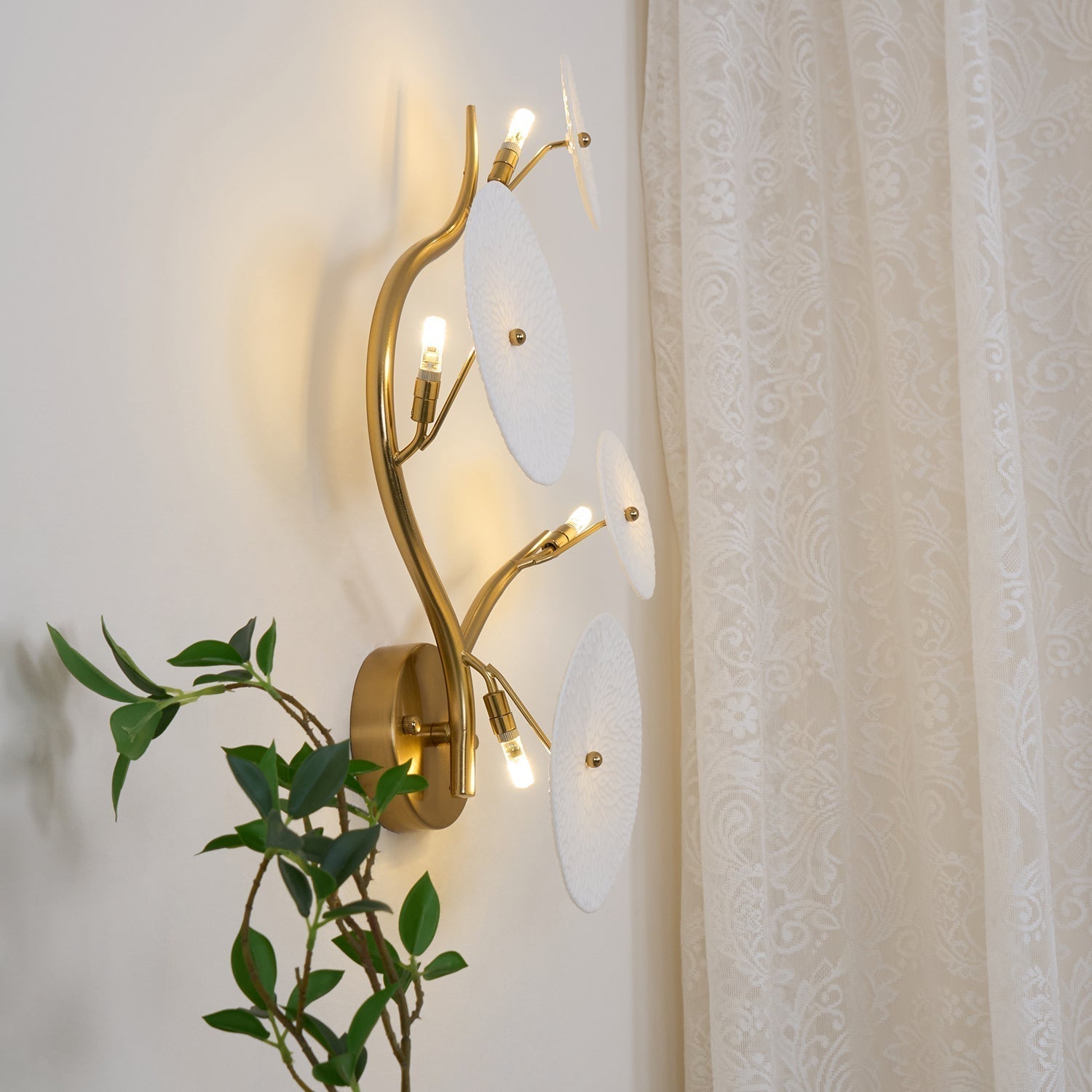 Lotus Petal Wall Lamp - Blowlighting