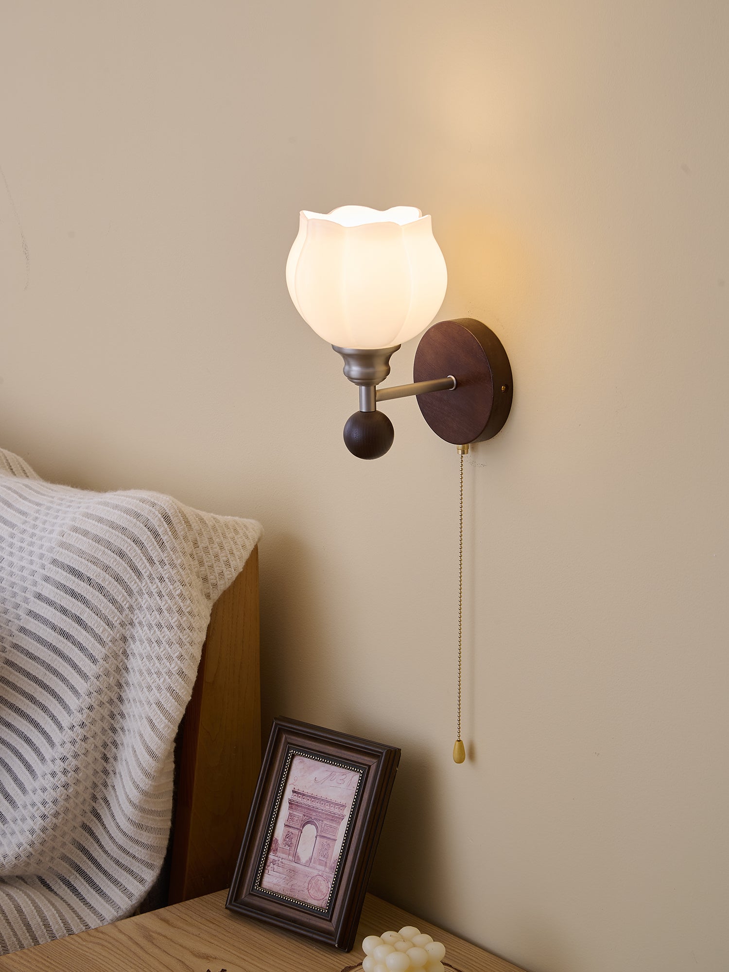 Lucille Wall Lamp - Blowlighting