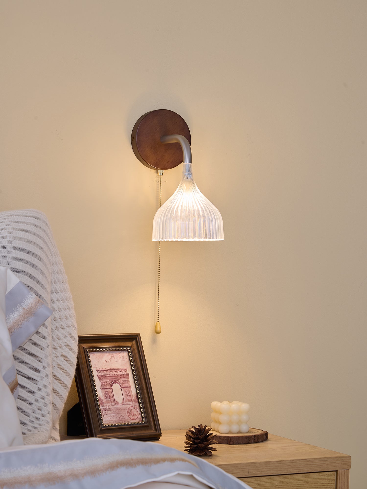 Lucina Wall Lamp - Blowlighting