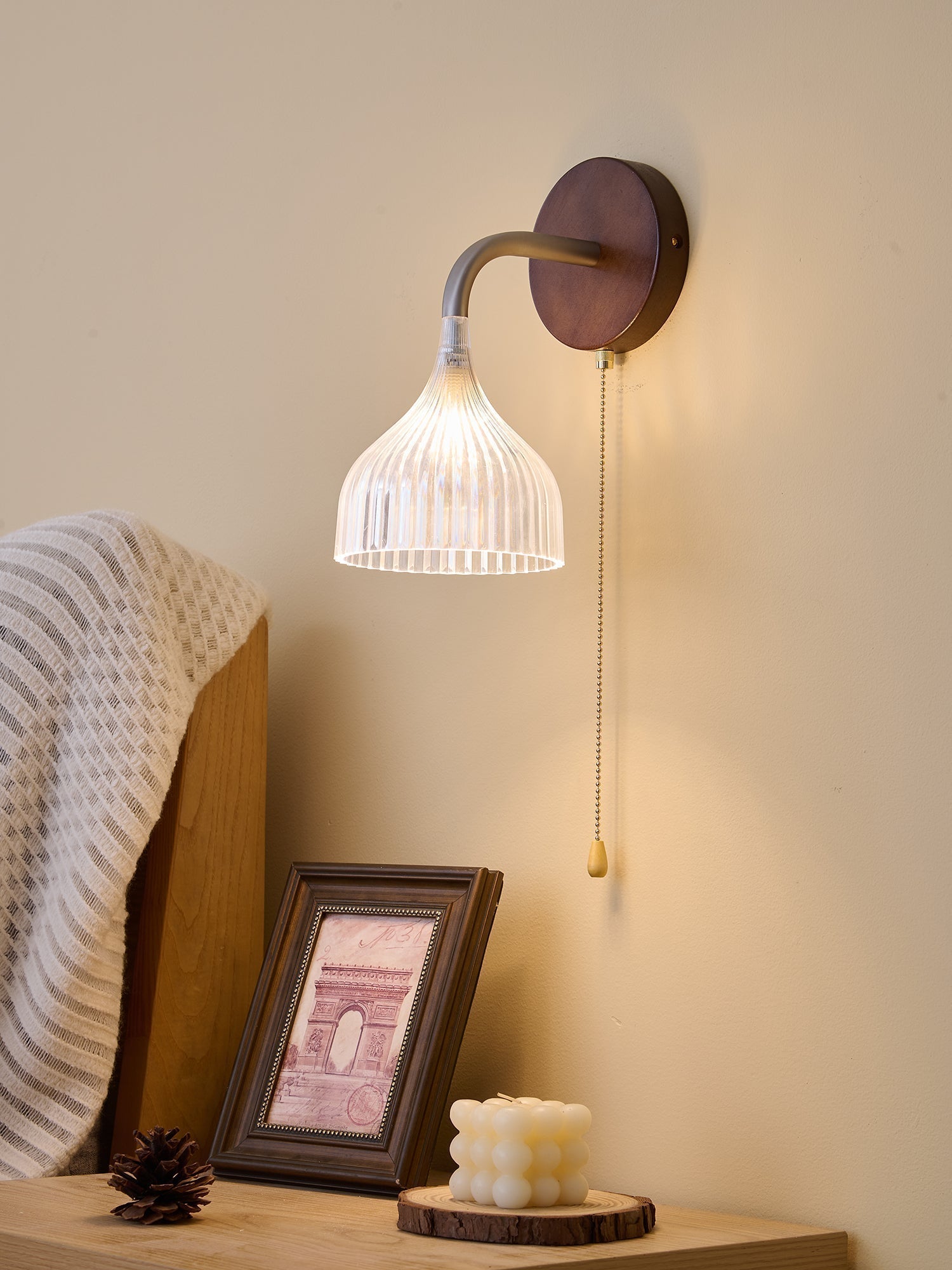 Lucina Wall Lamp - Blowlighting