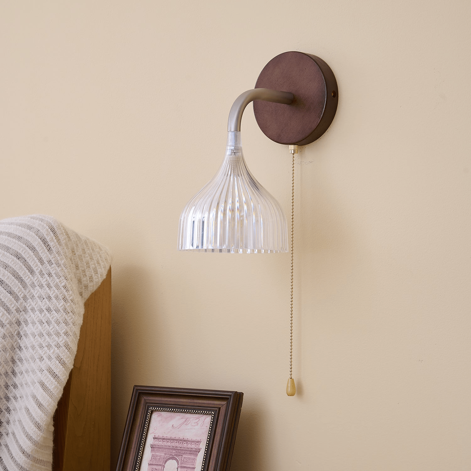 Lucina Wall Lamp - Blowlighting