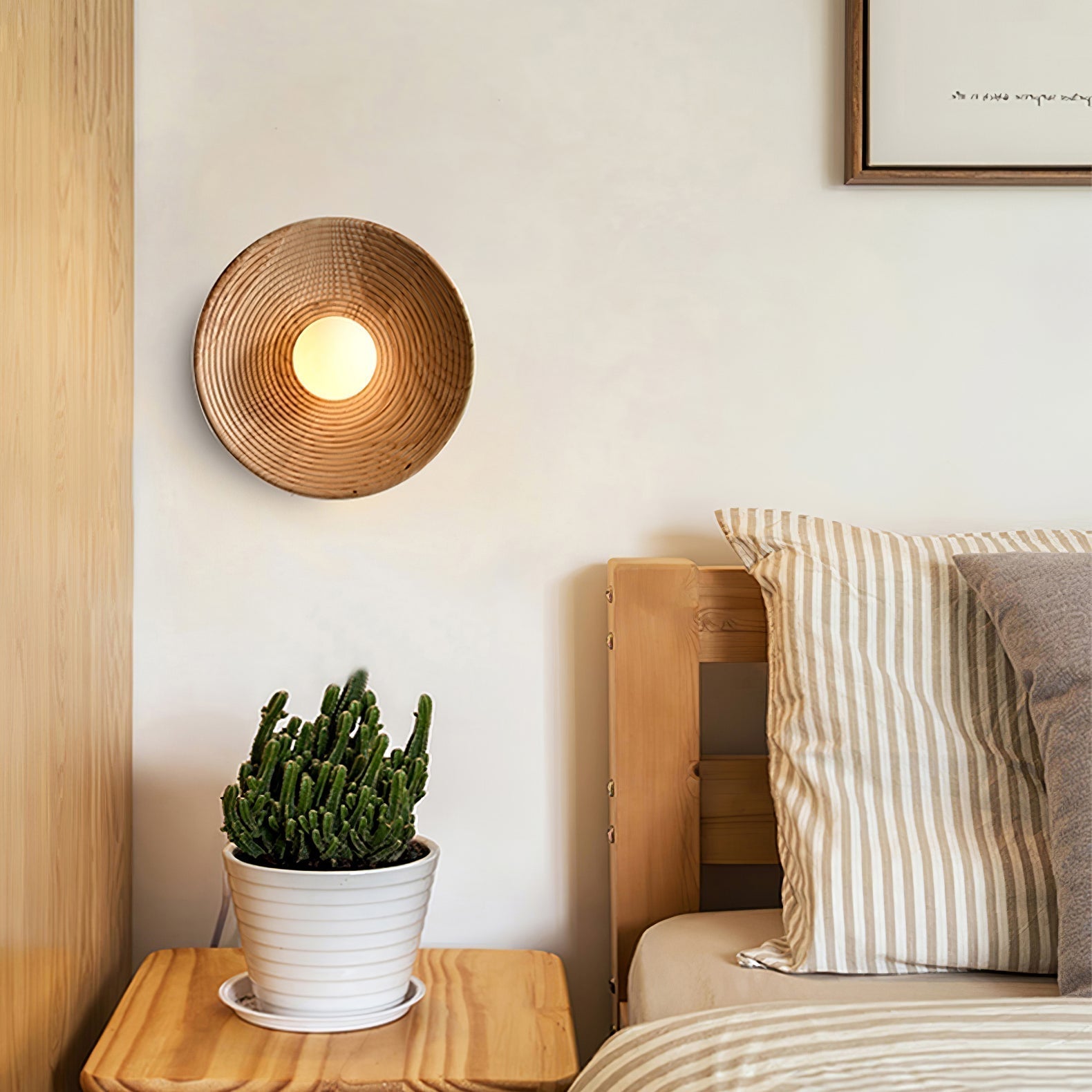 Lumina Contour Wooden Sconce - Blowlighting