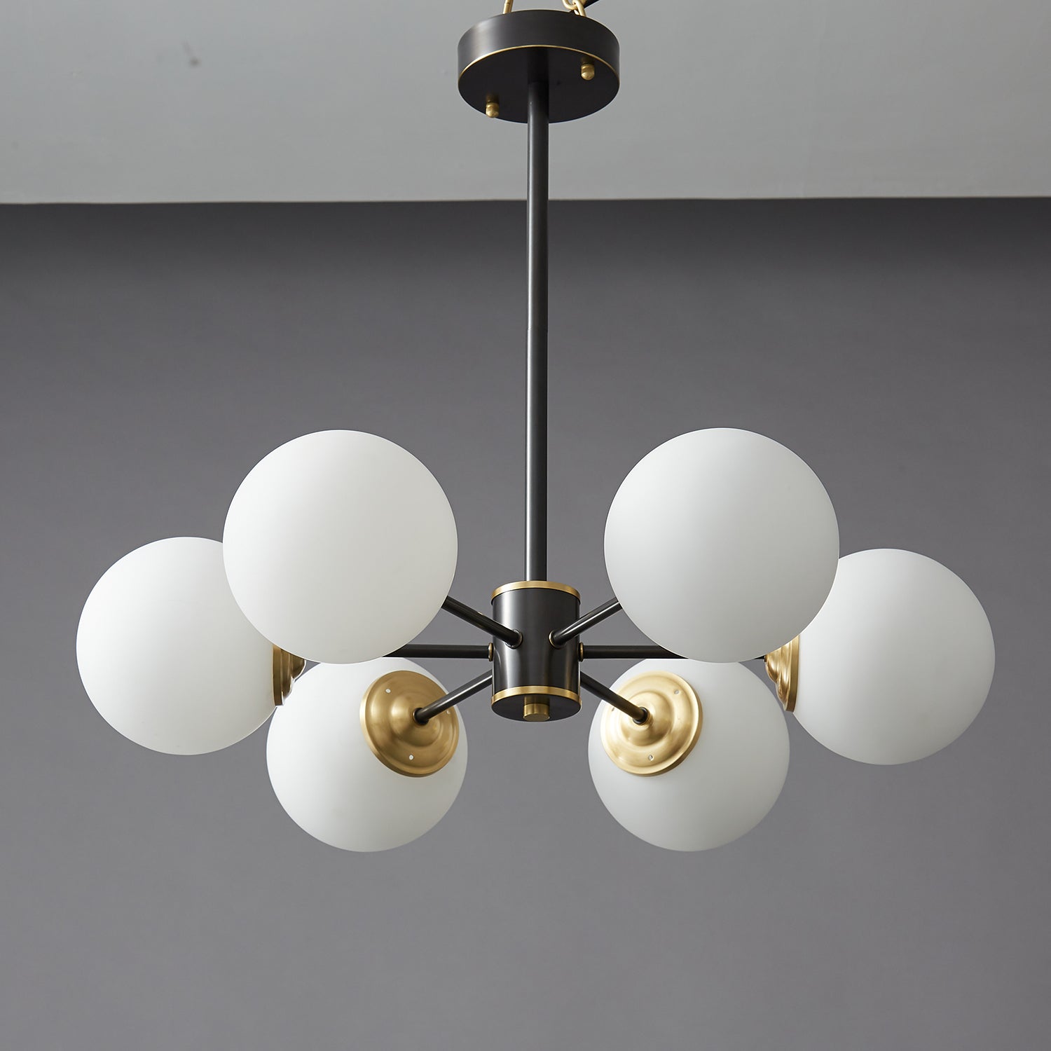 Lunaris Orb Chandelier - Blowlighting