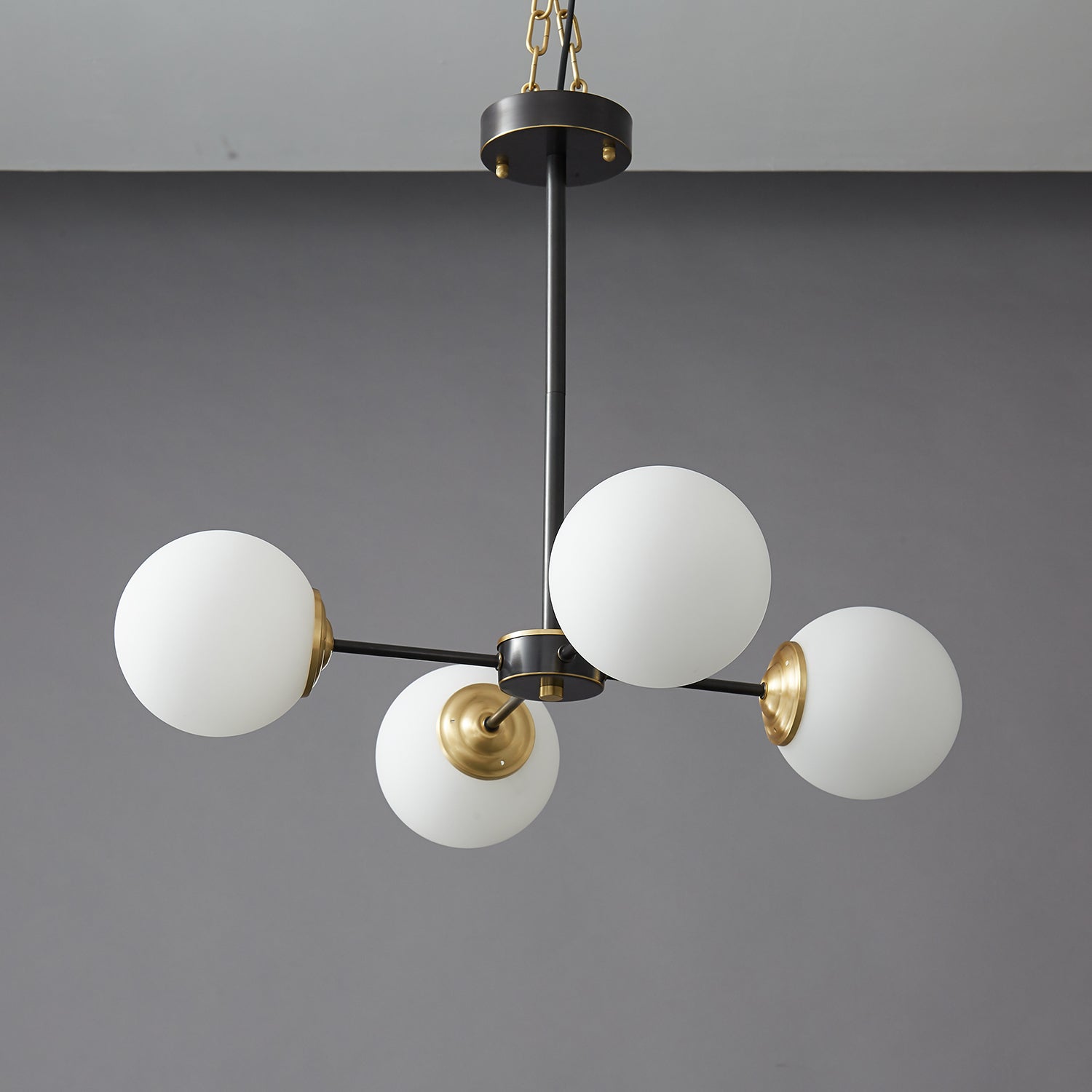Lunaris Orb Chandelier - Blowlighting