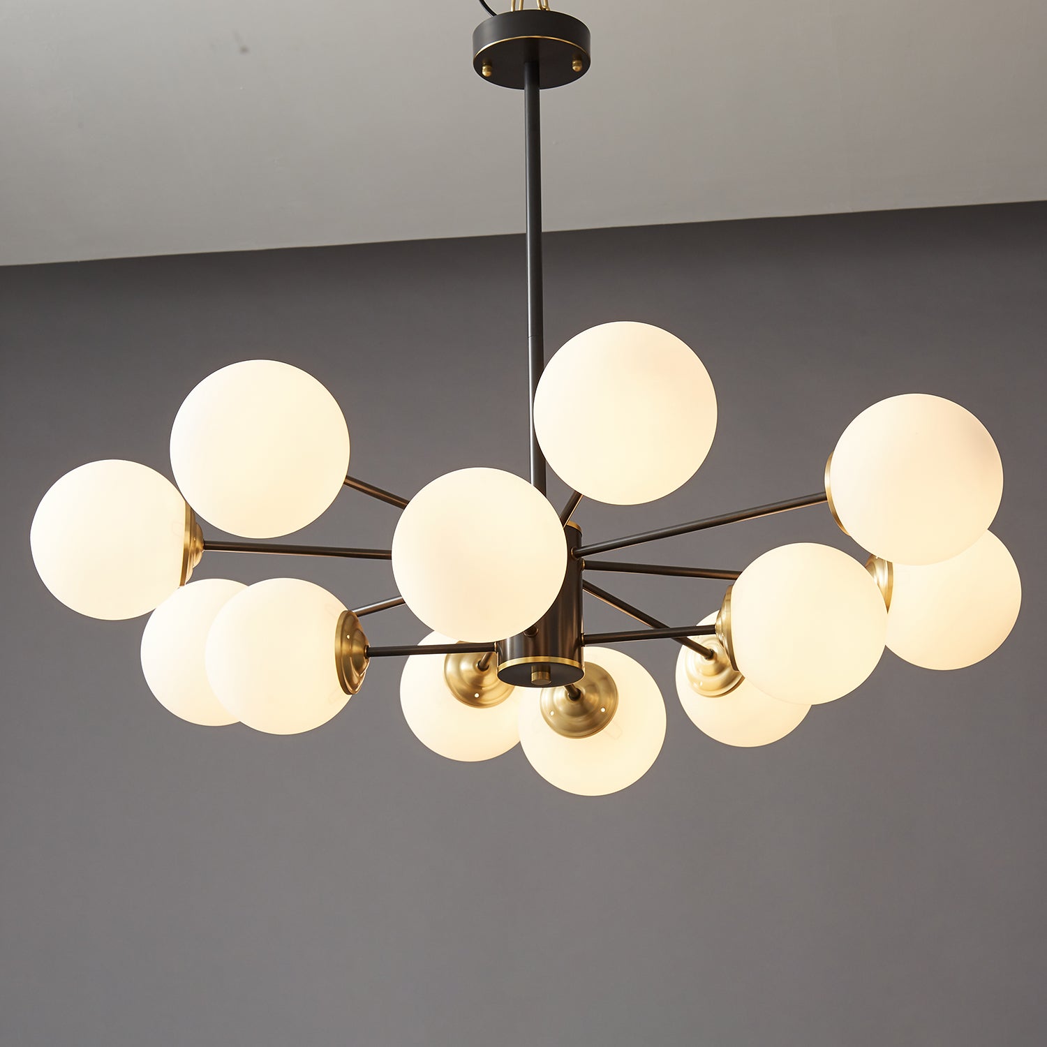 Lunaris Orb Chandelier - Blowlighting