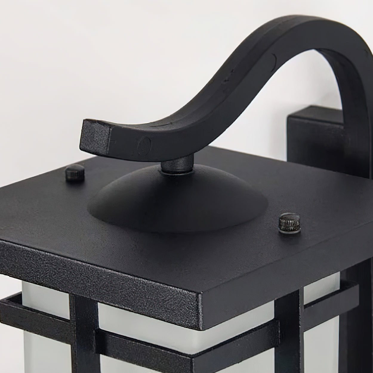 Madison Lantern Outdoor Wall Lamp - Blowlighting