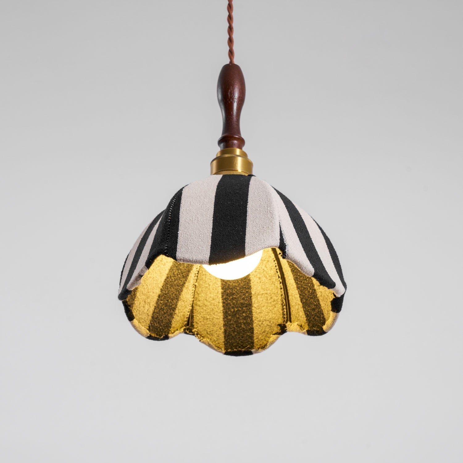 Marbre Stripe Pendant Light - Blowlighting