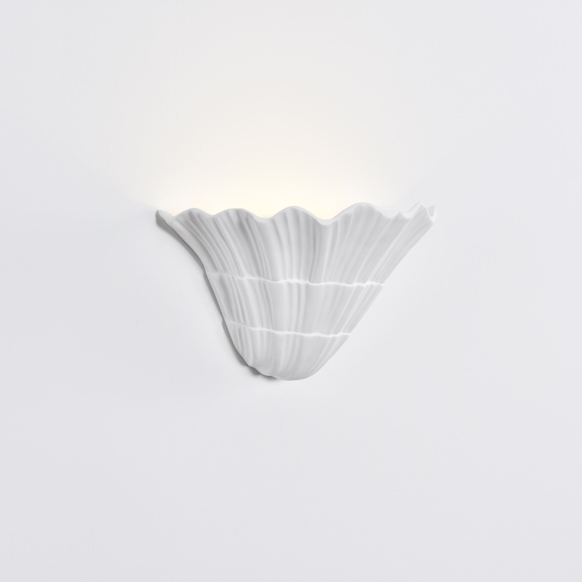 Lydia Modern Metal Wall Light - Blowlighting