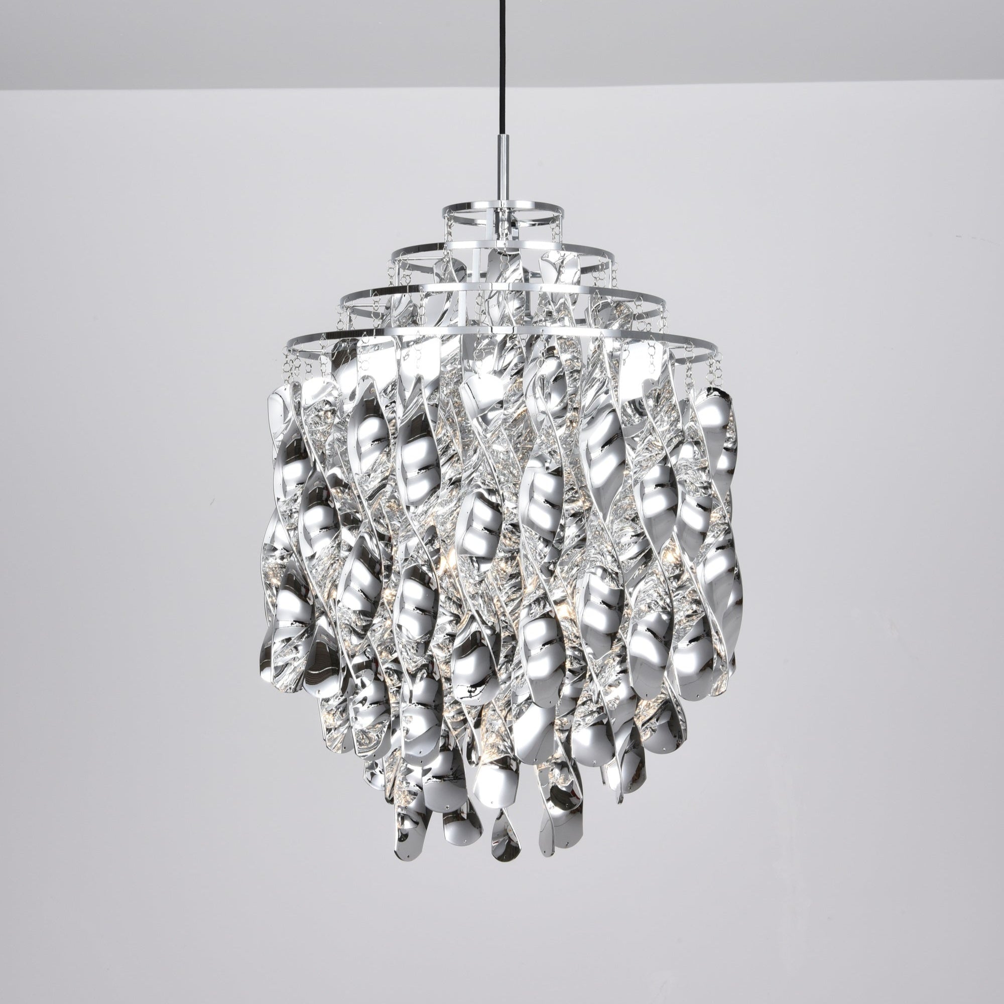 Isoran Luxe Acrylic Chandelier - Blowlighting