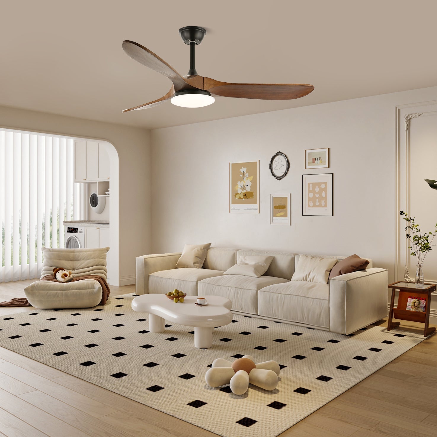 Ventilatore da Soffitto con Luce NovaVent installato in un soggiorno moderno.