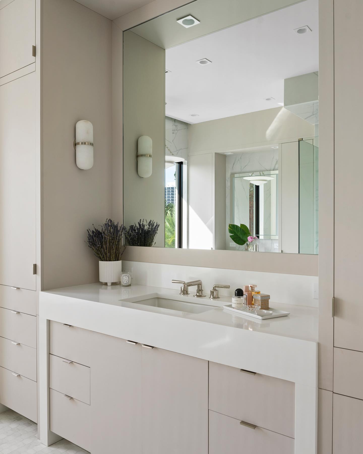 Symirel Modern Minimalist Pill Form Alabaster Sconce Wall Lamp - Lamp Copper