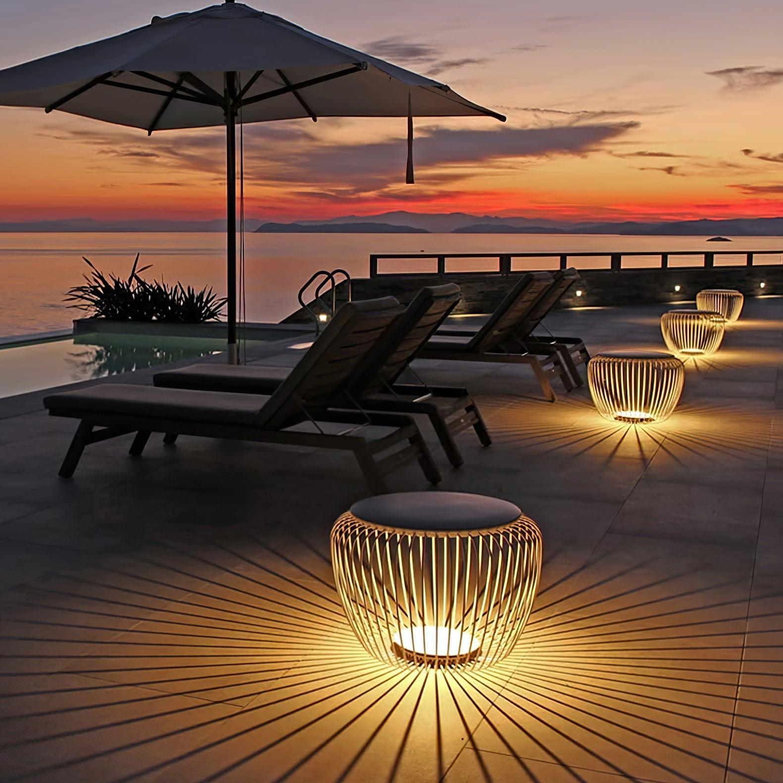 Meridiano Garden Outdoor Light - Lamp Copper