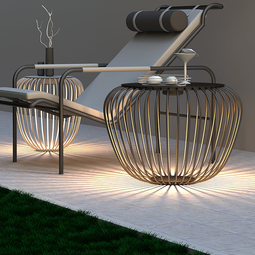 Meridiano Garden Outdoor Light - Lamp Copper