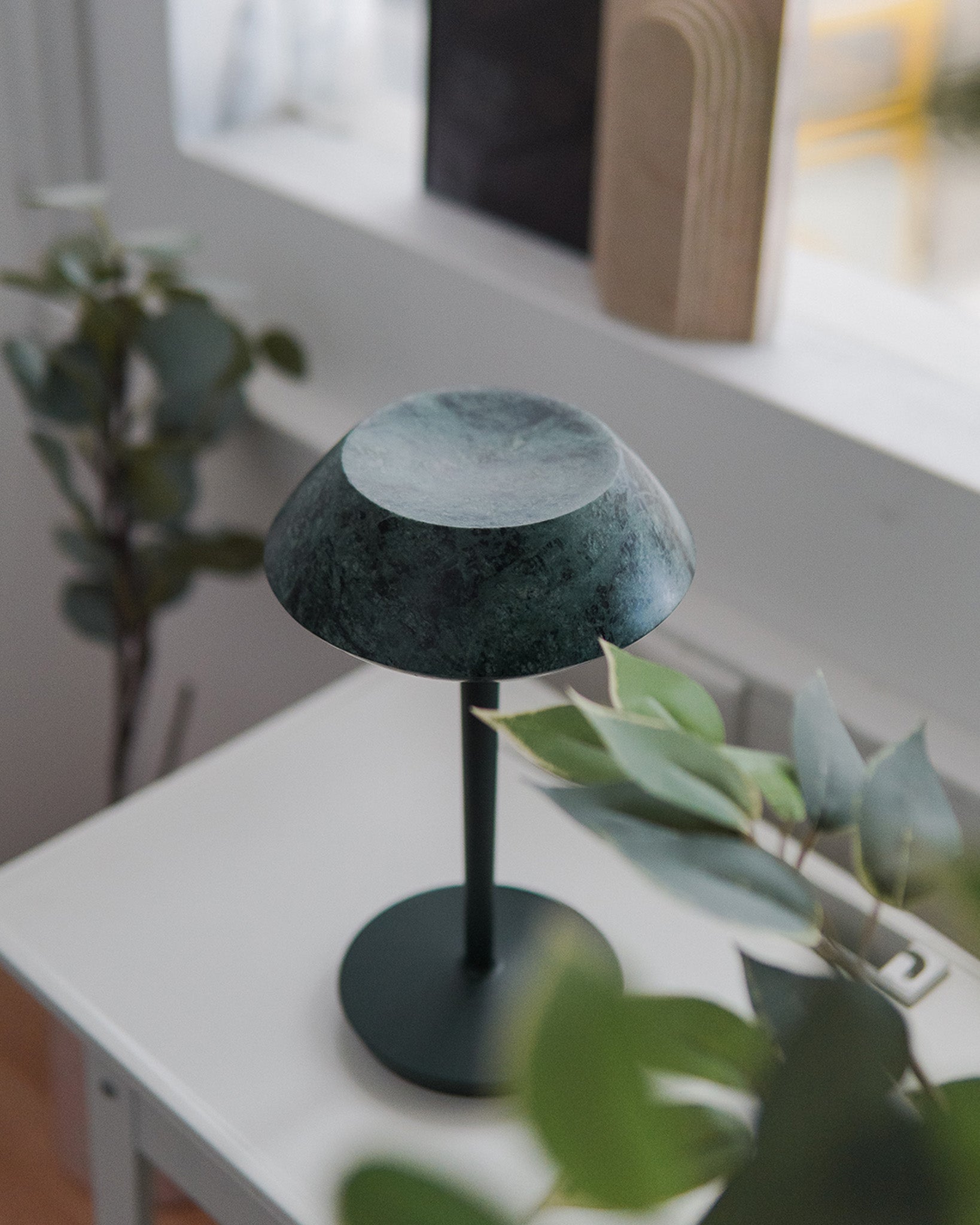 Mini Fiore Table Lamp (built-in battery) - Lamp Copper