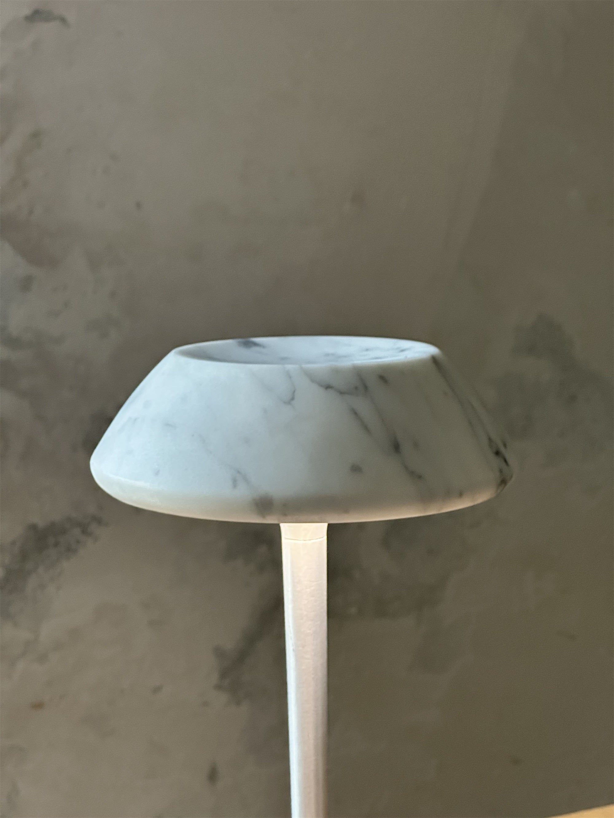 Mini Fiore Table Lamp (built-in battery) - Lamp Copper