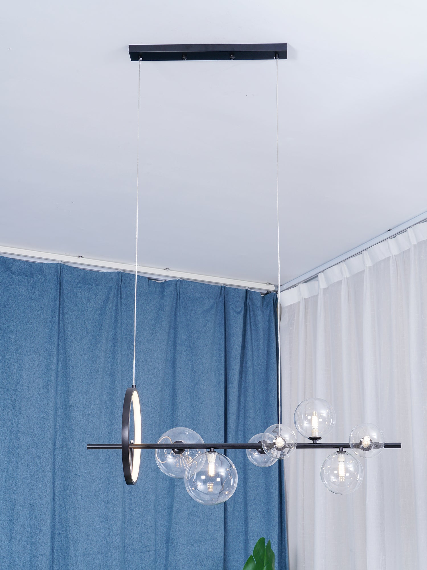 Mita Chandelier - Blowlighting