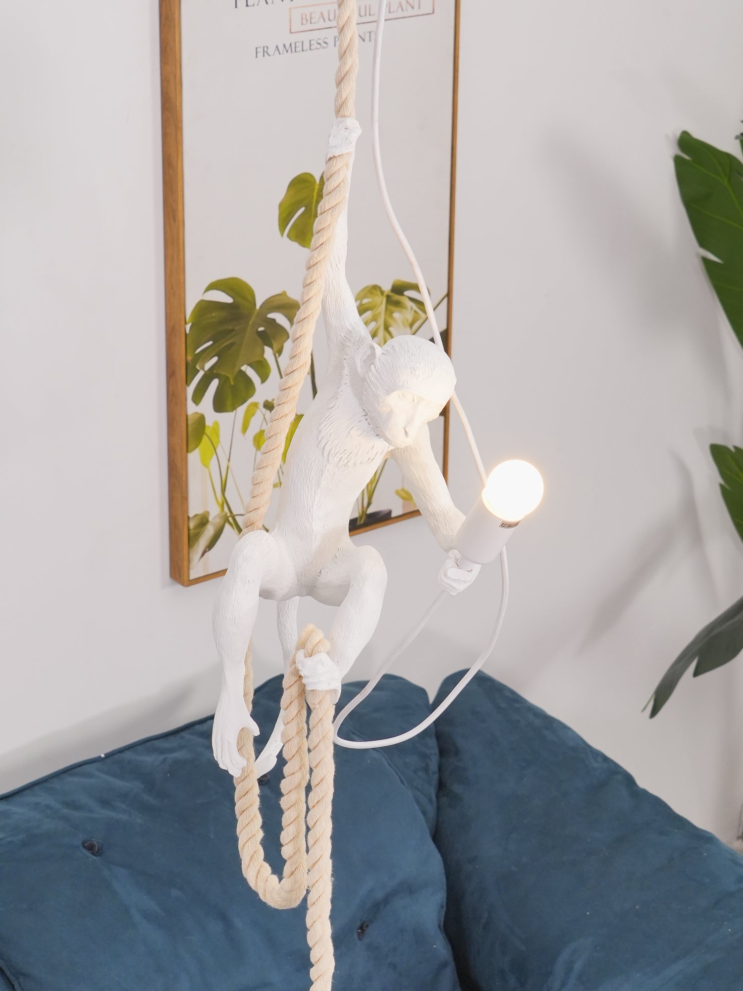 Monkey Pendant Lamp - Blowlighting