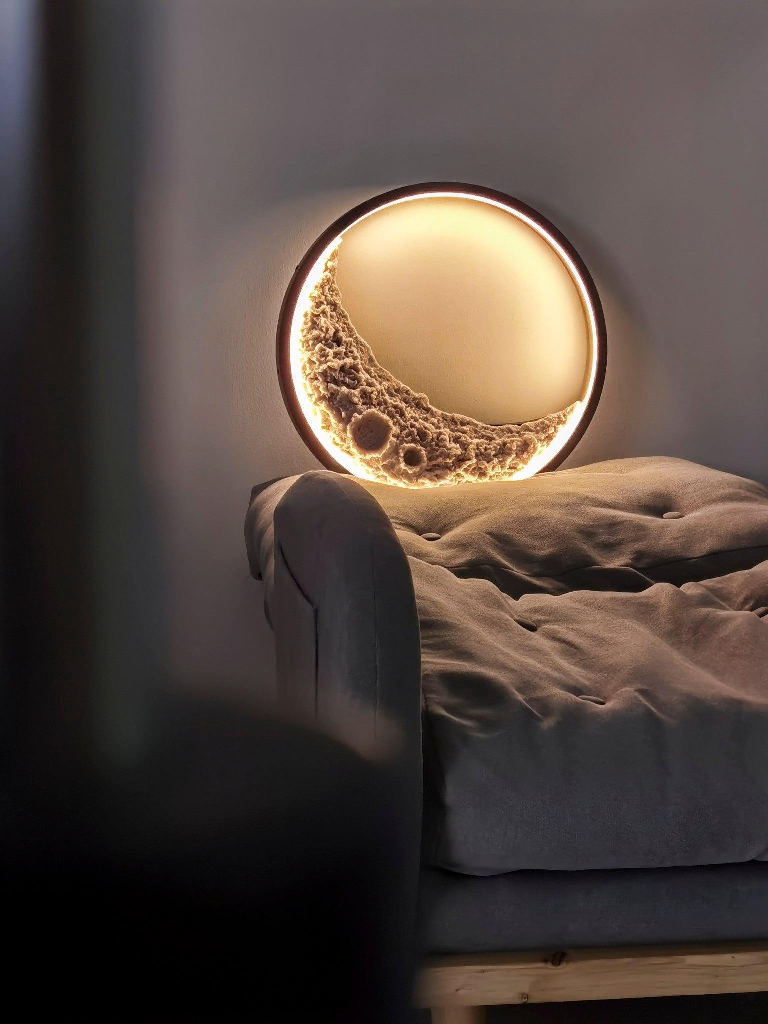 Moon Wall Lamp - Blowlighting