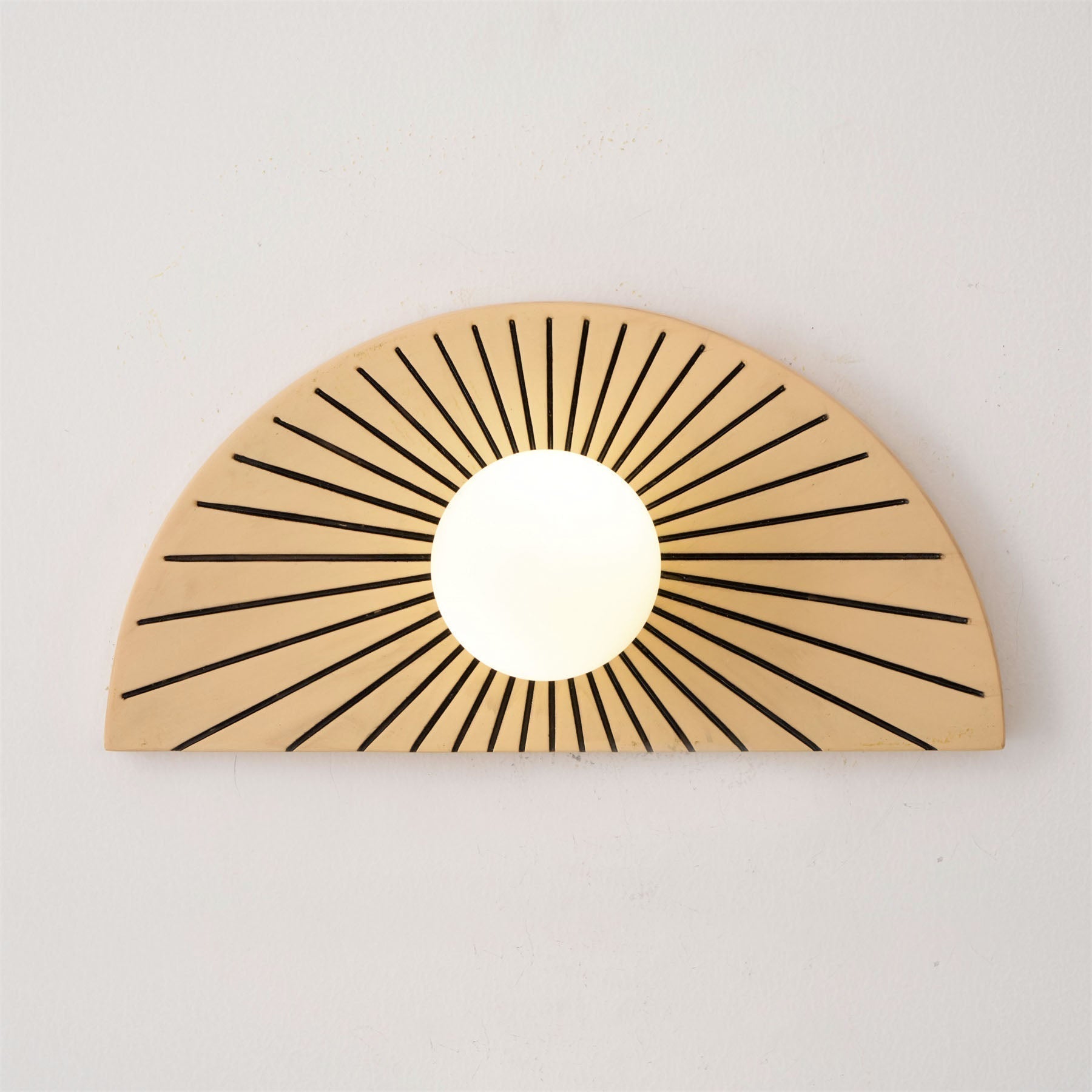 Nytheos Modern Minimalist Resin Glass Wall Lamp - Lamp Copper