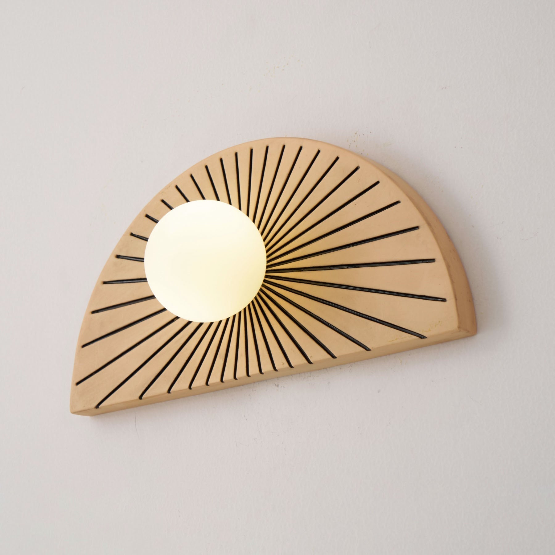 Nytheos Modern Minimalist Resin Glass Wall Lamp - Lamp Copper