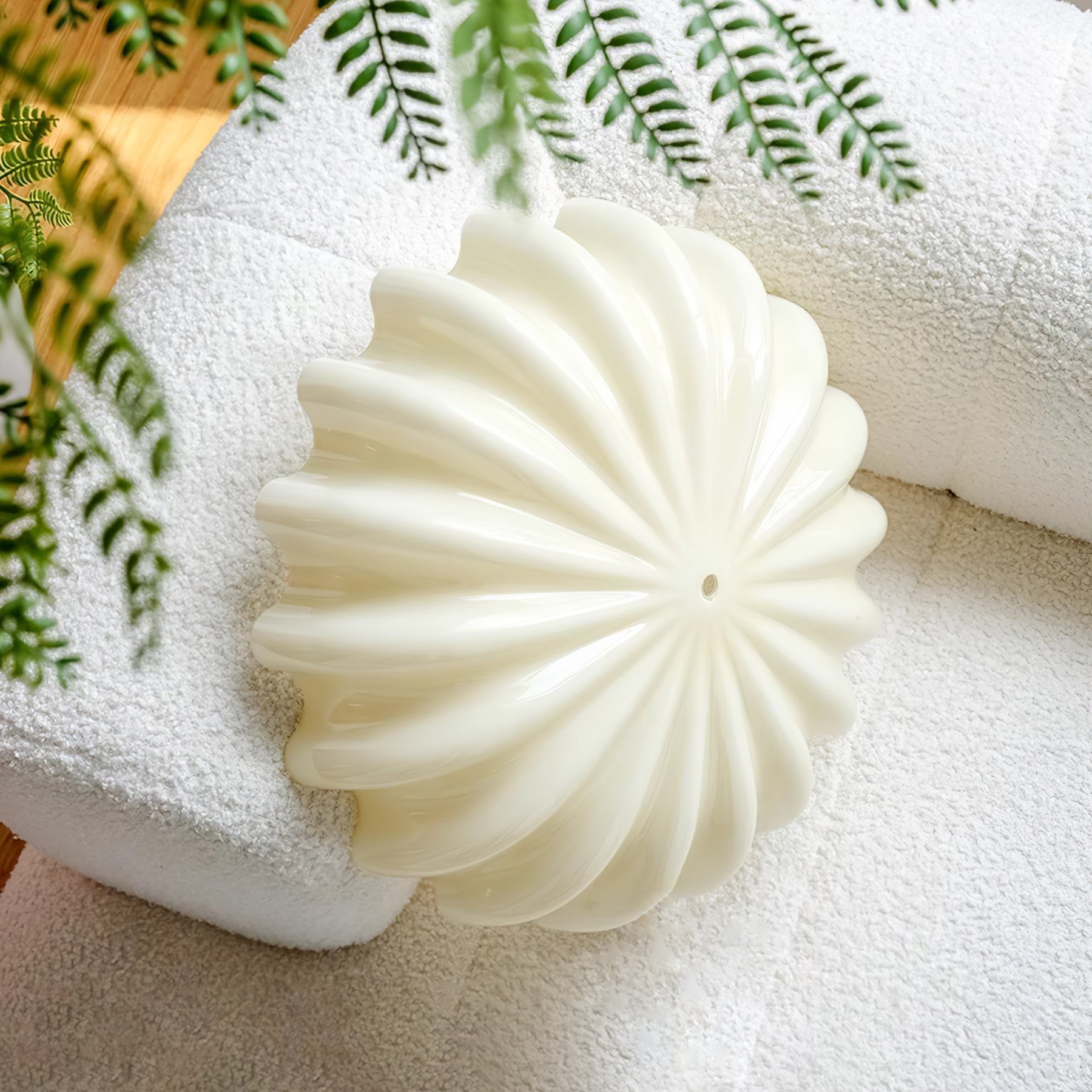 Aurora Ceiling Lamp Murano Blown Glass Shell Inspired - Blowlighting