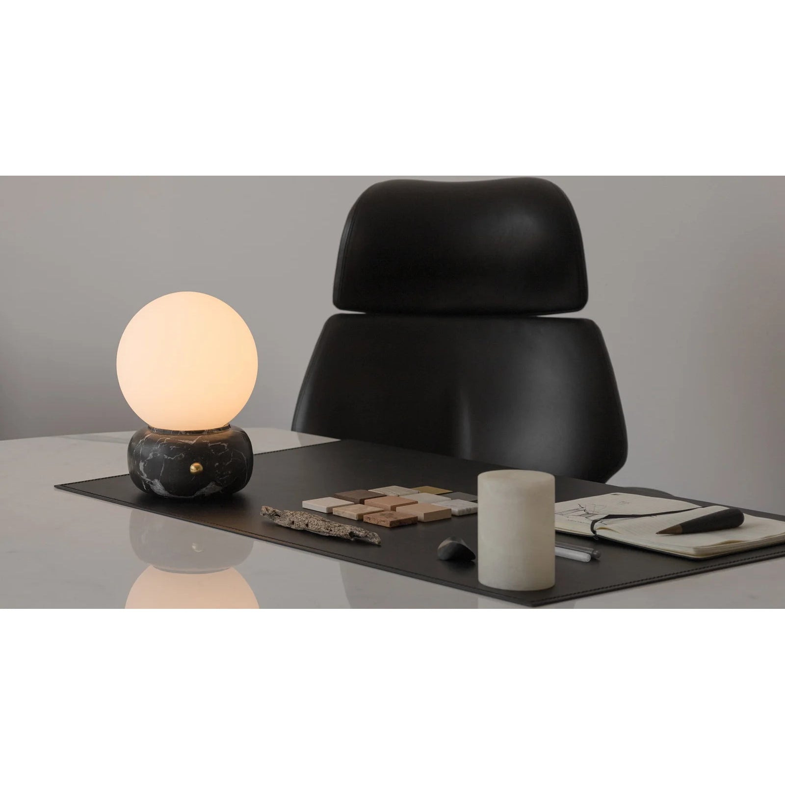 Naga Table Lamp - Lamp Copper
