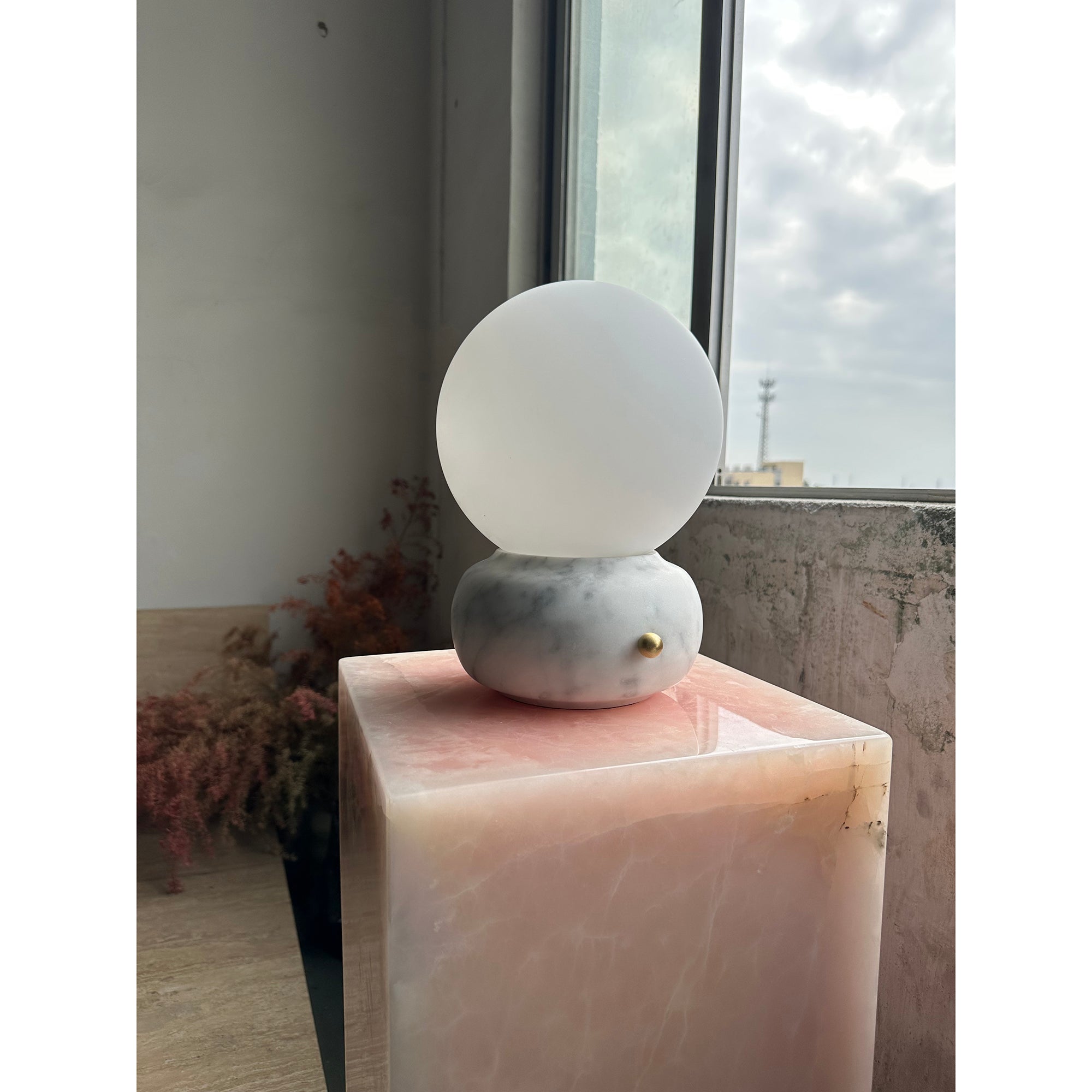 Naga Table Lamp - Lamp Copper