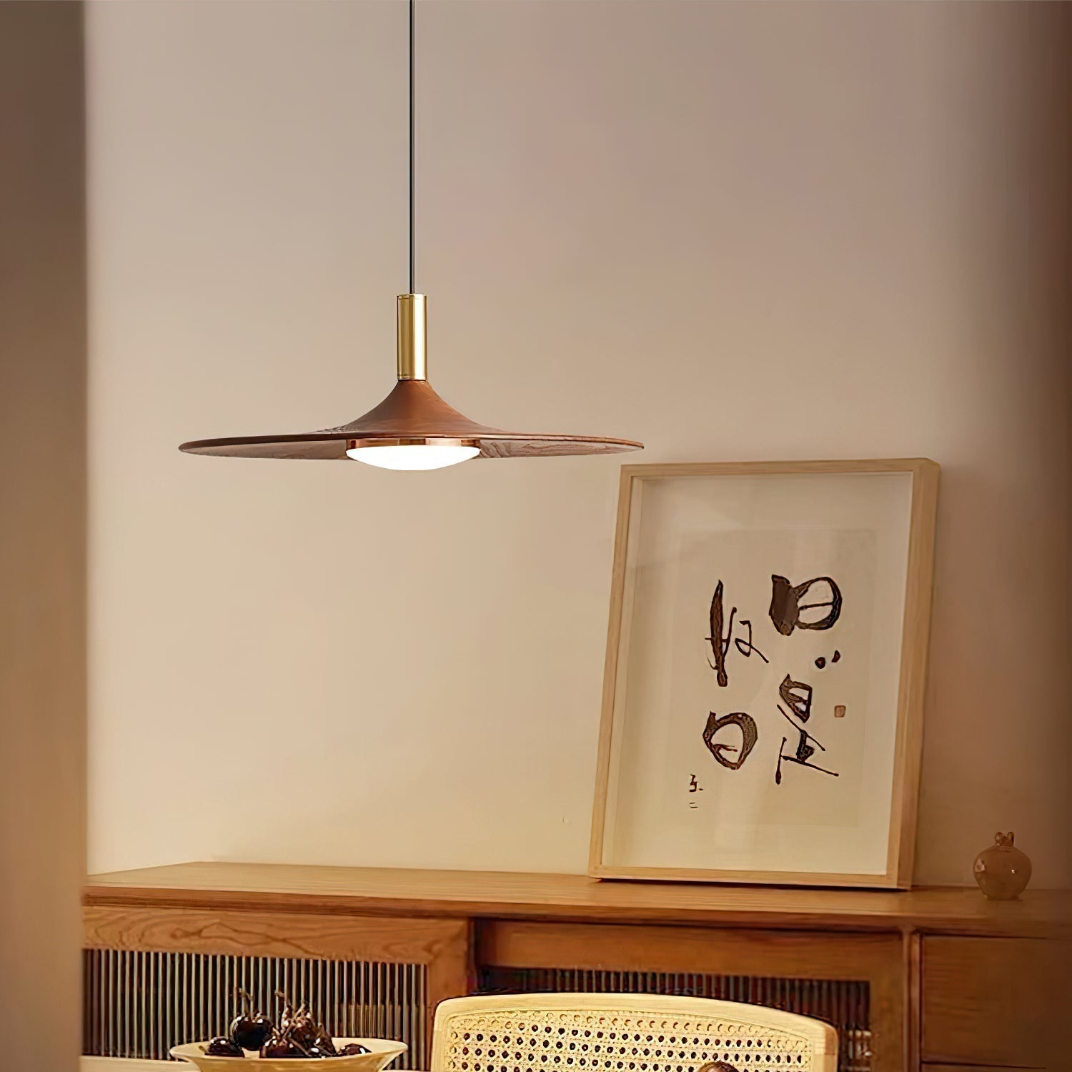 Pend­­ant Light Hat Shape Midcentury - Letslighting