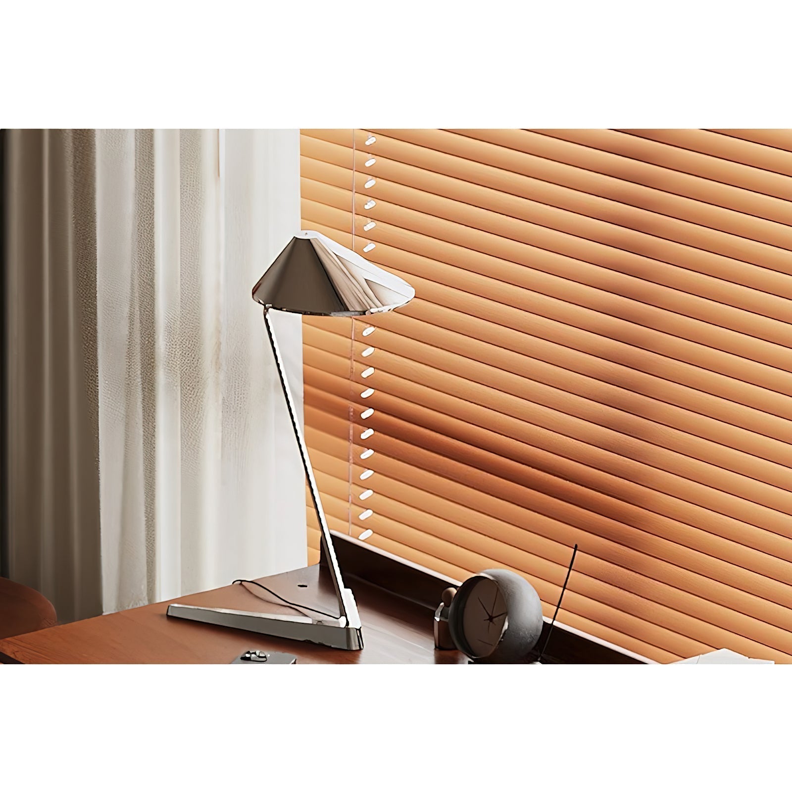 Non La Table Lamp - Lamp Copper