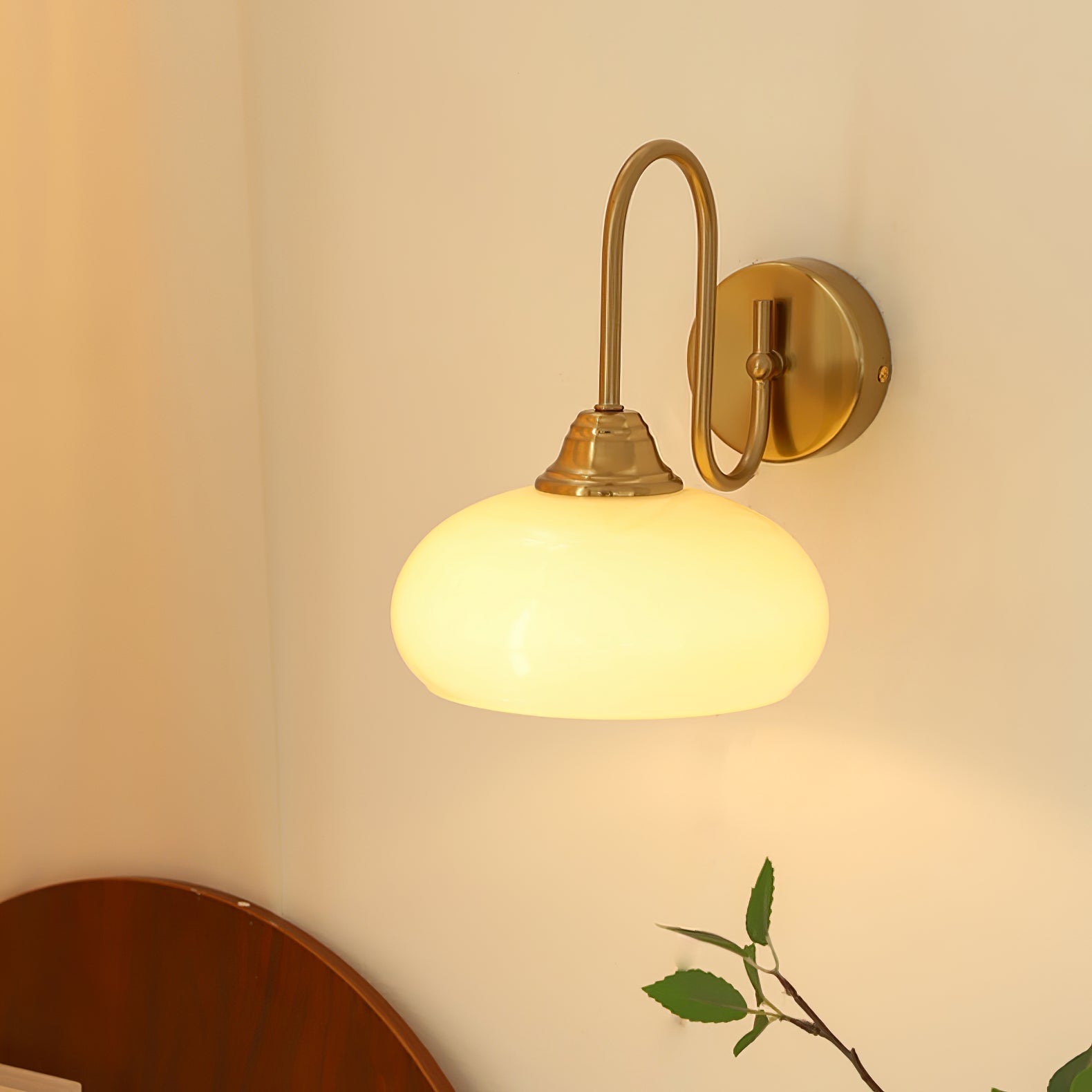 Ophaan Modern Minimalist Glass Metal Wall Light - Lamp Copper