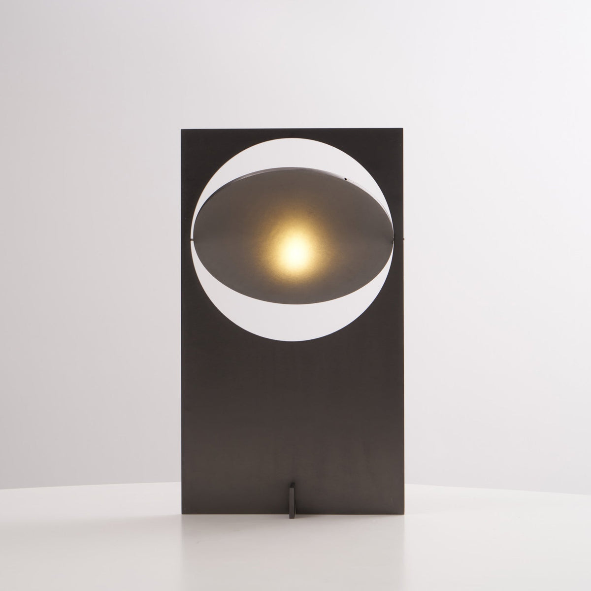 OBJ-01 Table Lamp - Lamp Copper