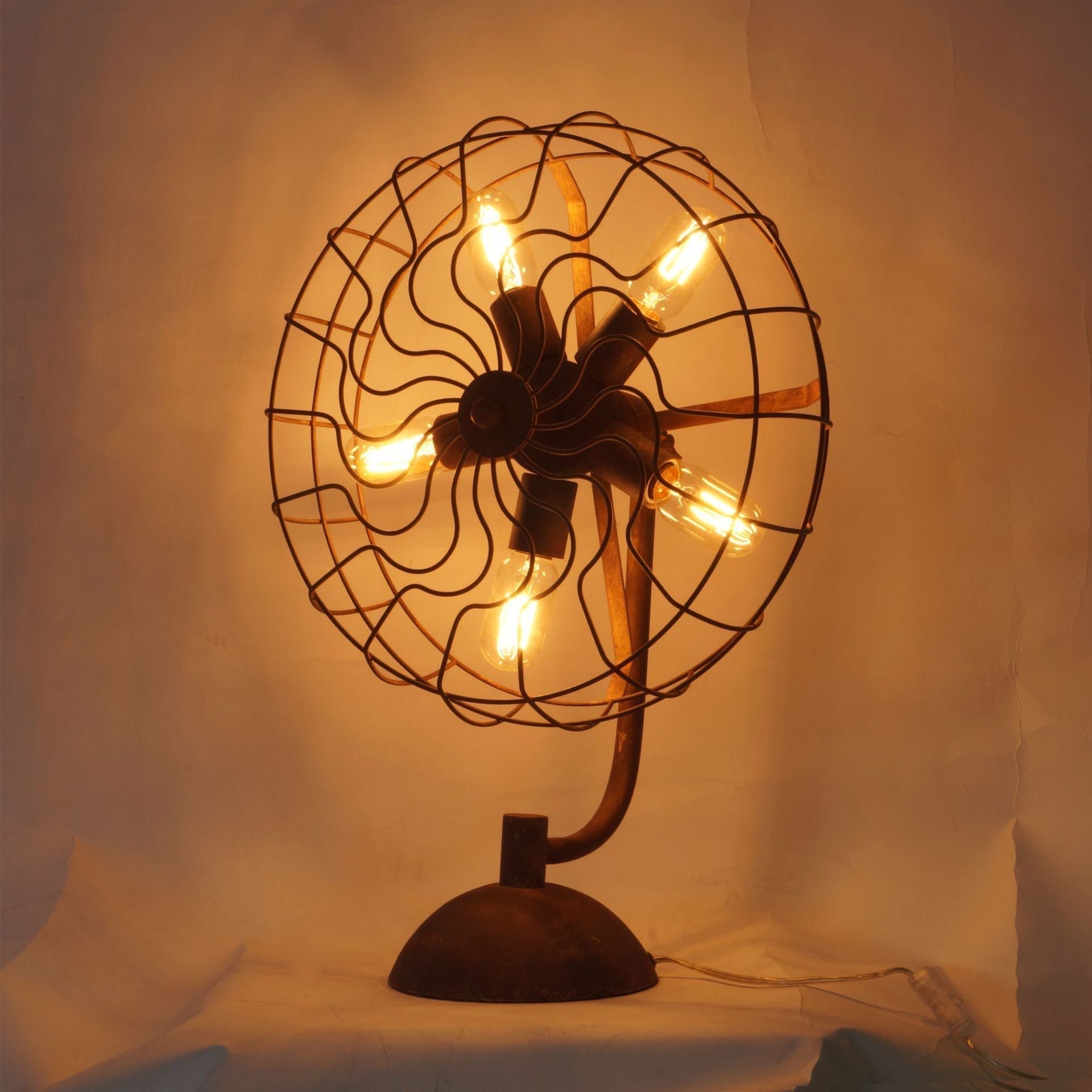 Old Style Fan Table Lamp - Lamp Copper
