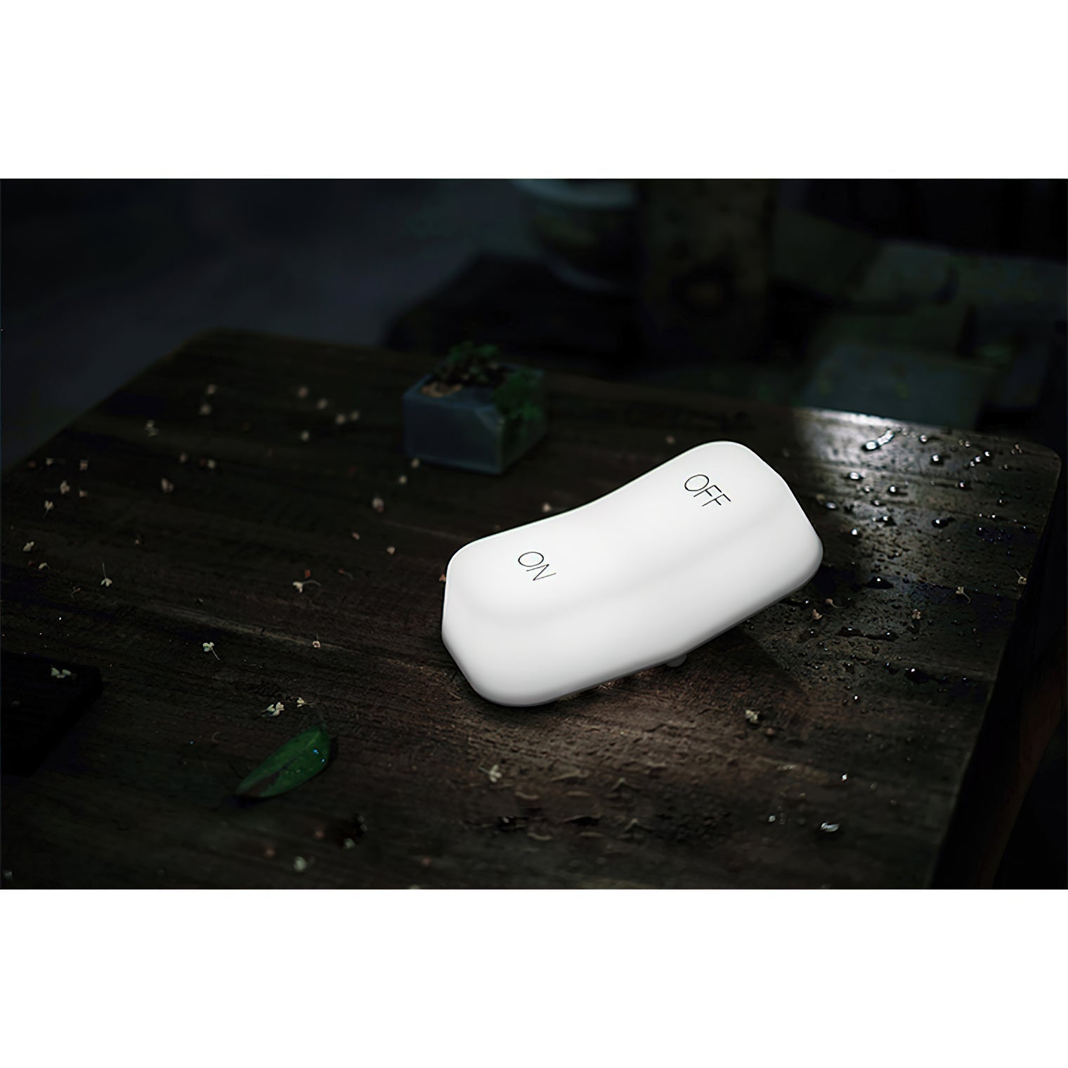 On-Off Gravity Senaor Night Lamp (built-in battery) - Lamp Copper