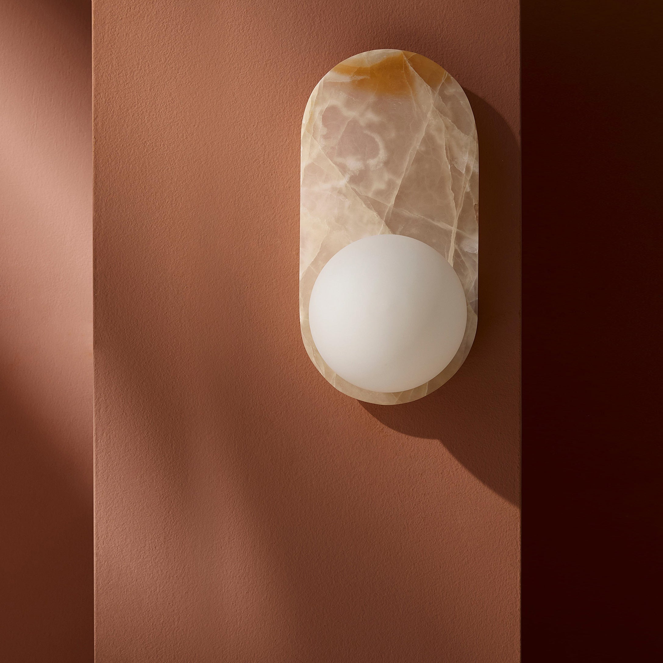 Utalira Modern Minimalist Arch Glass Onyx Wall Lamp - Lamp Copper