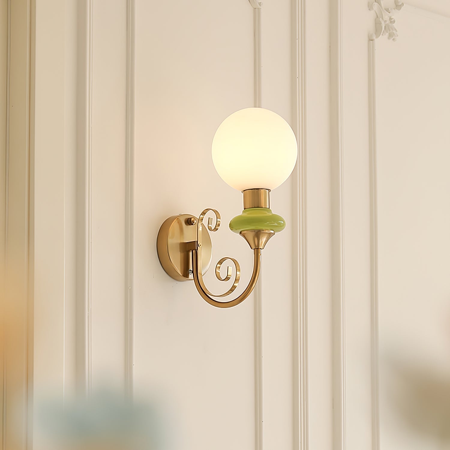 Onyx Wall Lamp - Blowlighting