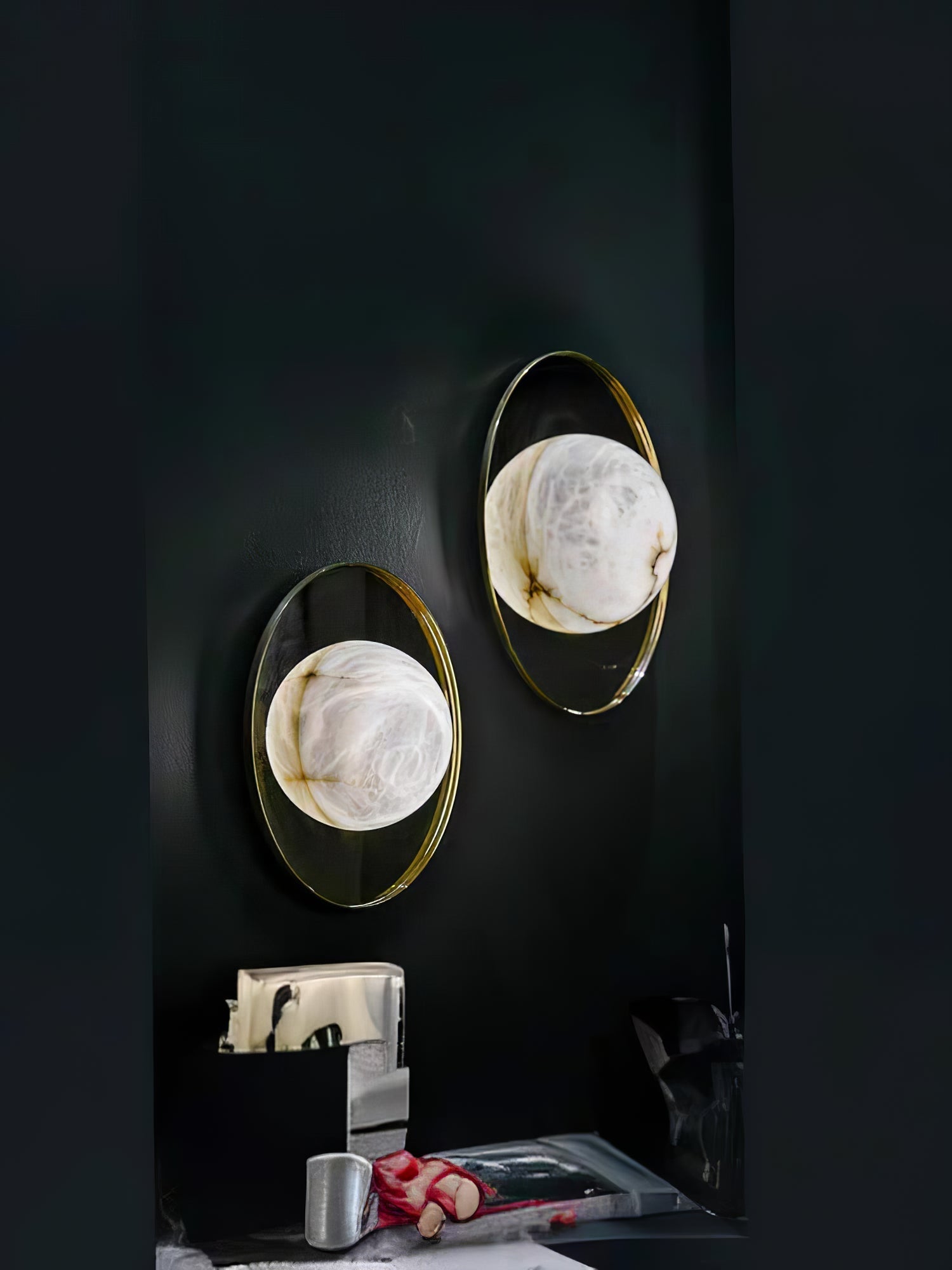 Lyra Modern Alabaster Wall Light - Neutralighting