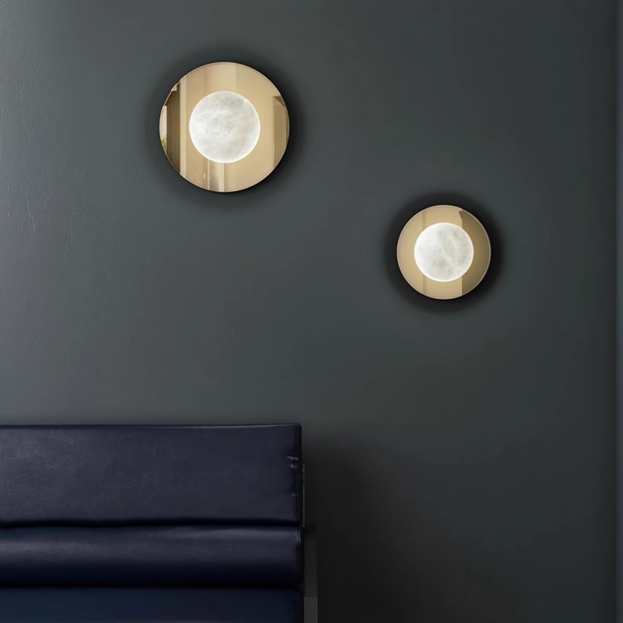 Lyra Modern Alabaster Wall Light - Neutralighting