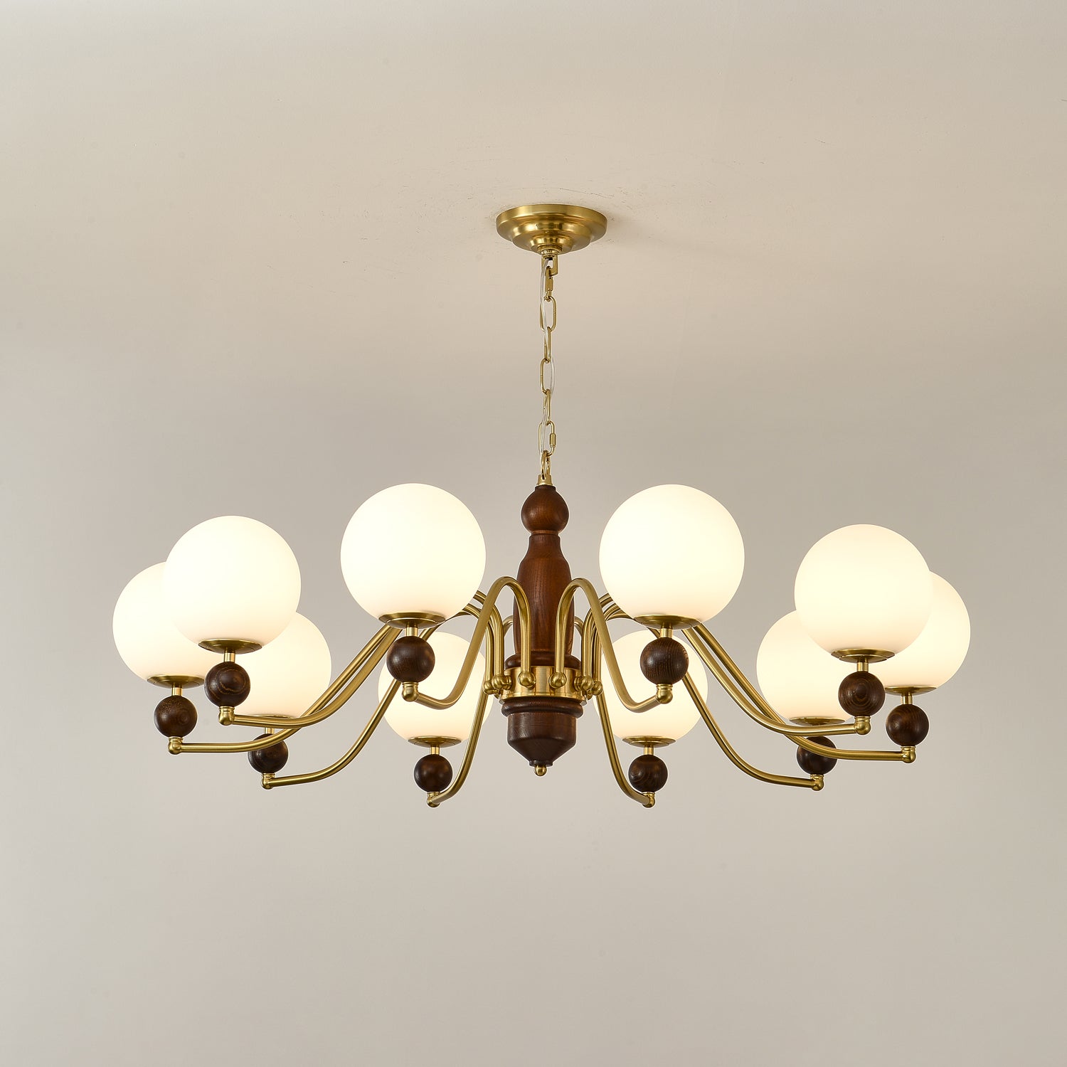 Ornate Heritage Chandelier - Blowlighting