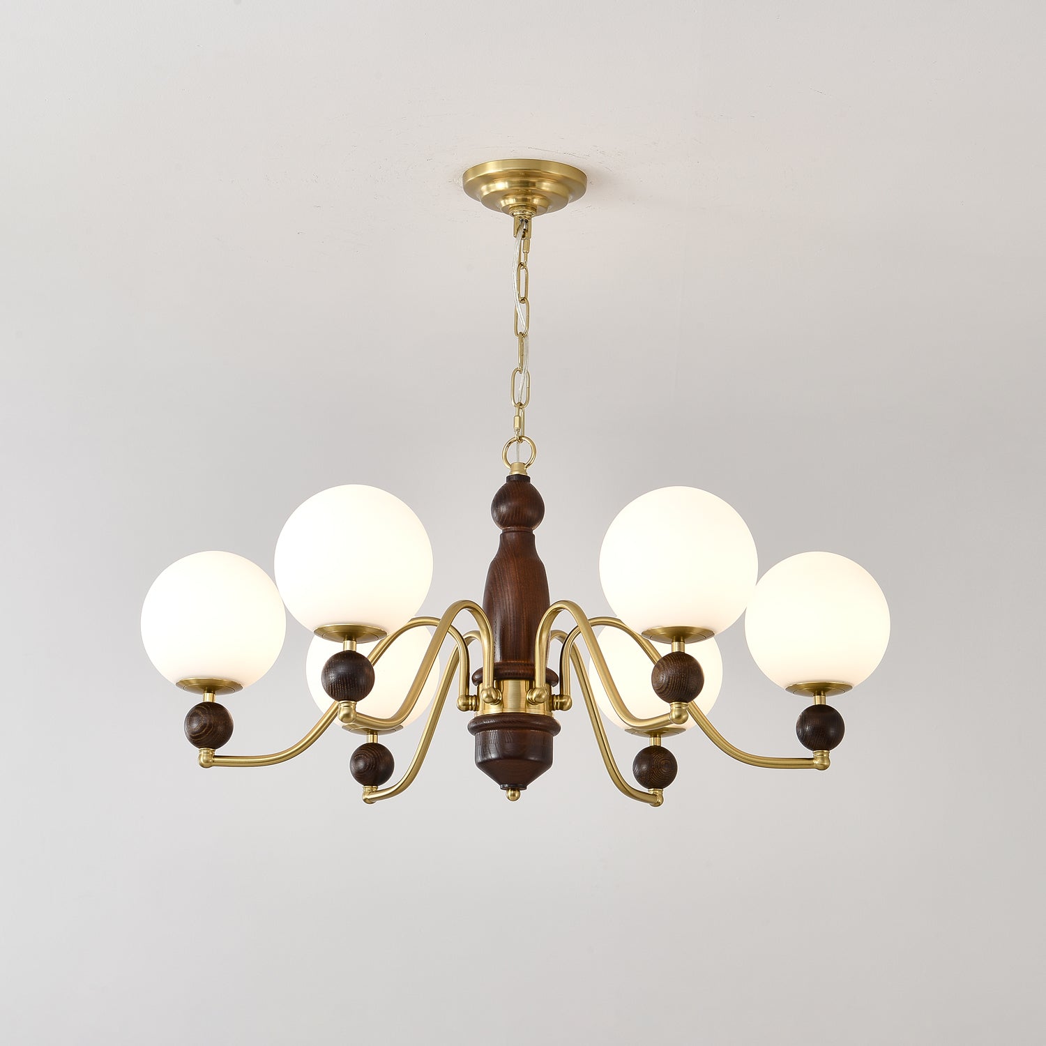 Ornate Heritage Chandelier - Blowlighting