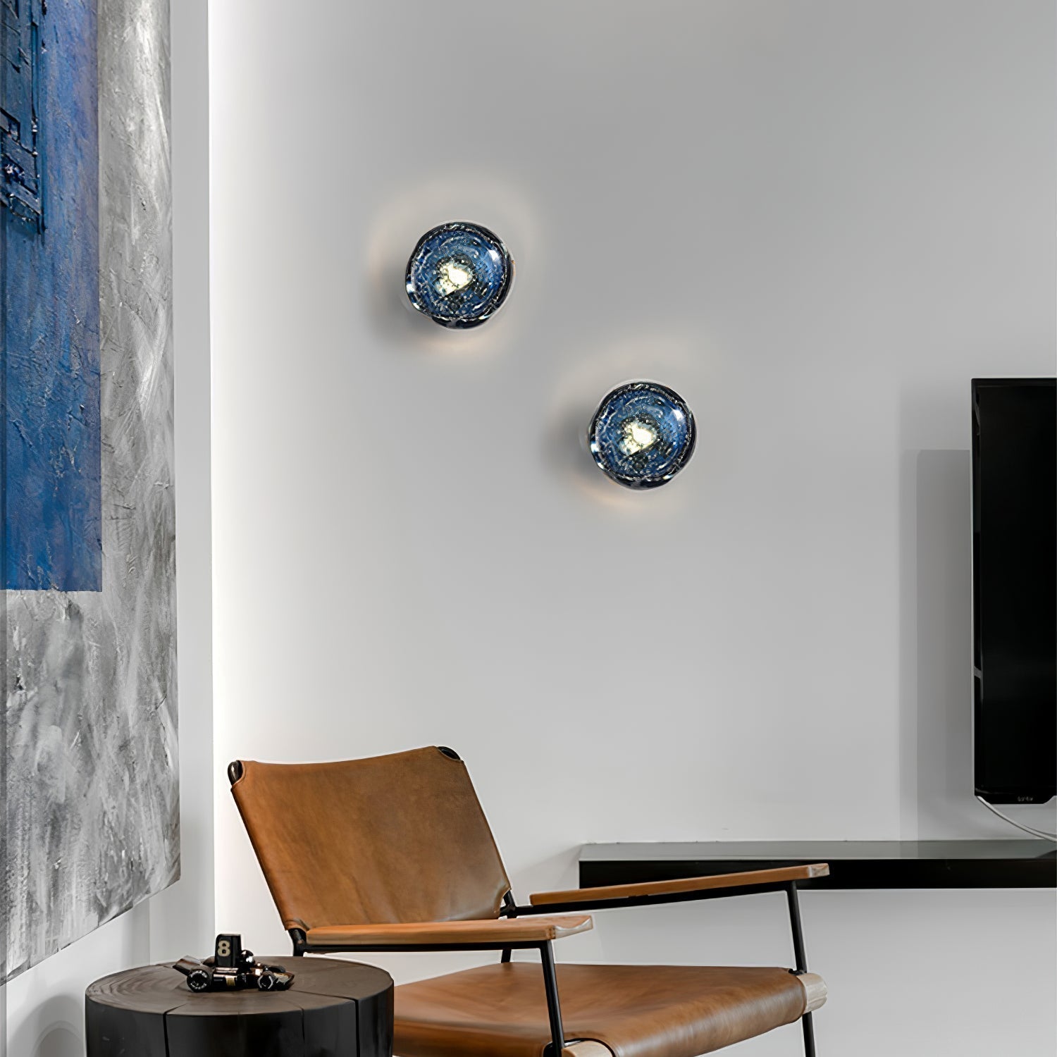 Orrin Molten Glass Wall Light - Blowlighting